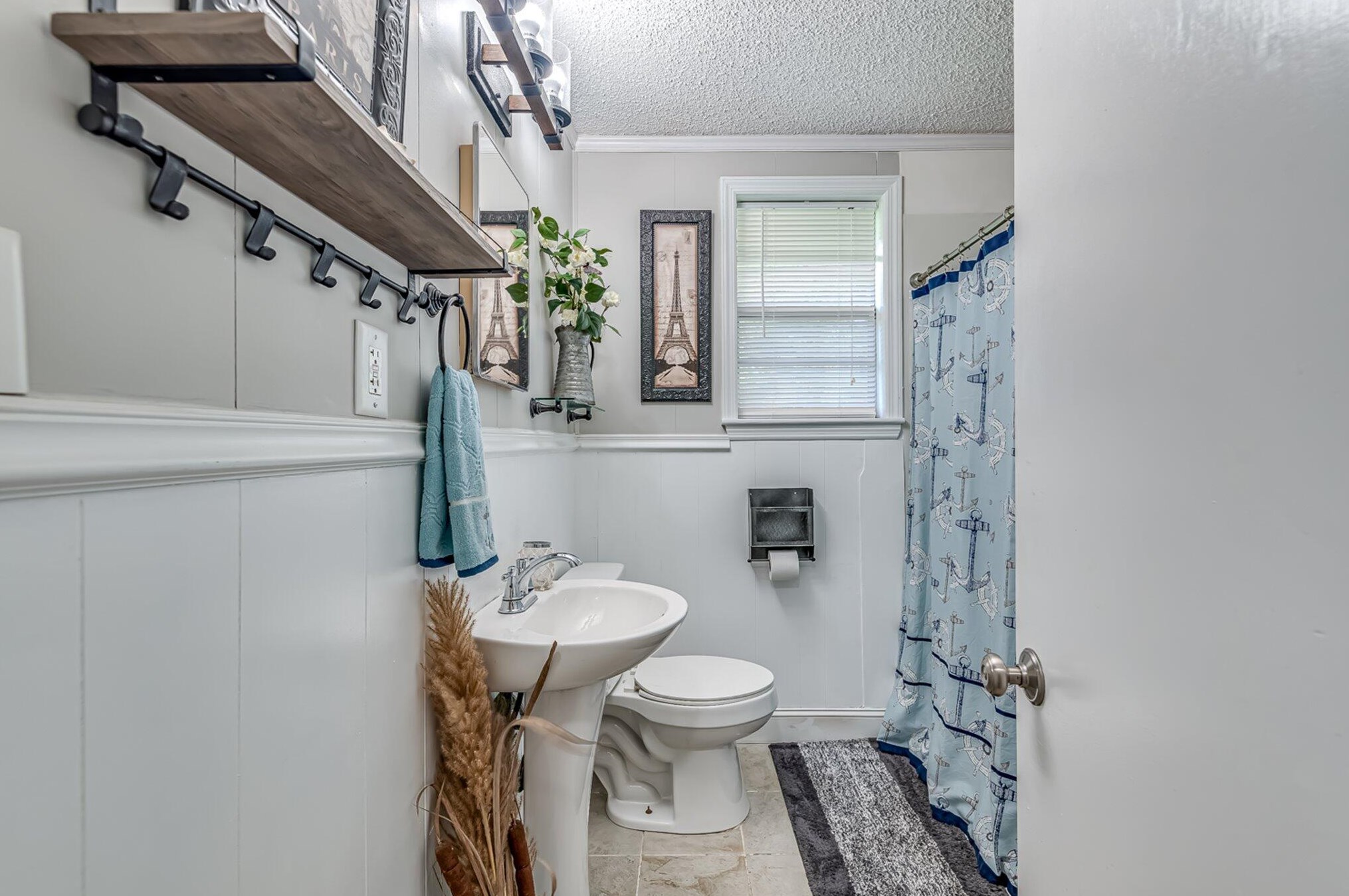 281 Embassy Dr, Summerville SC  29483-9209 exterior