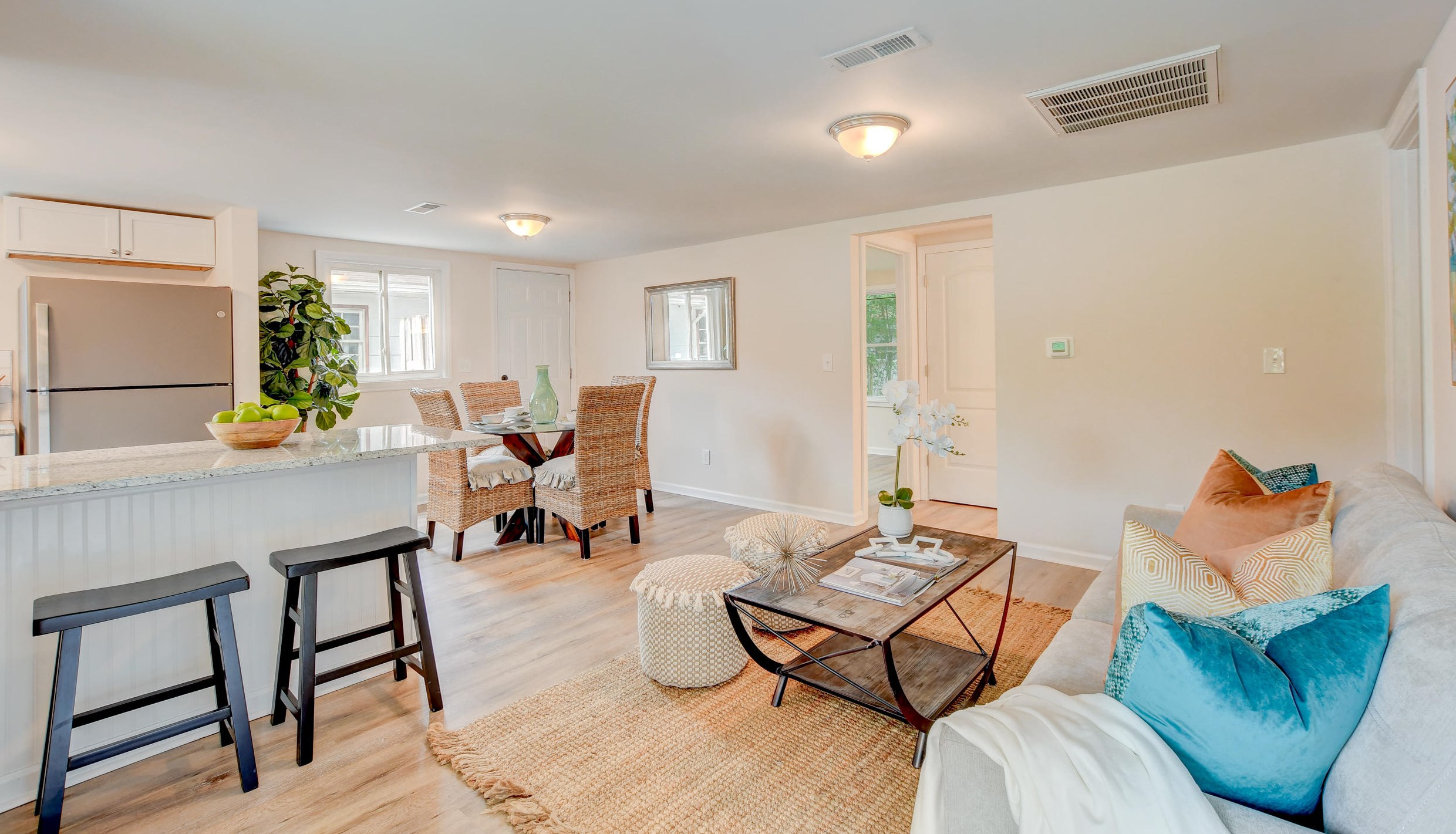 2209 Heriot St, Charleston SC  29403-3023 exterior
