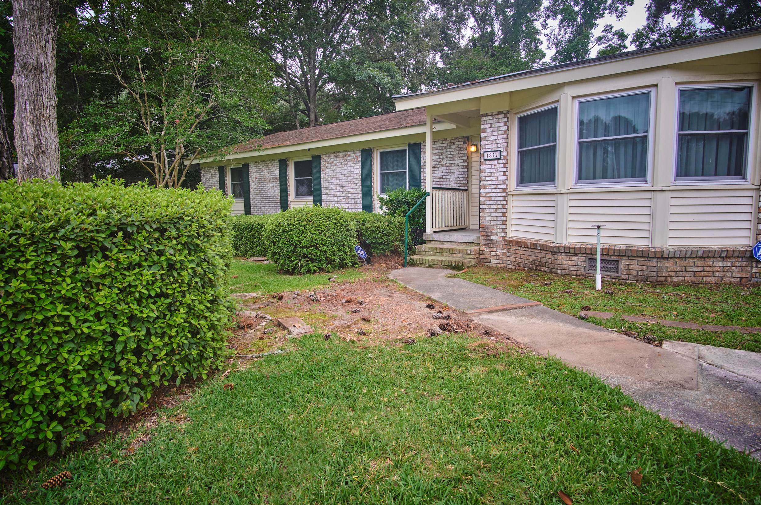 1872 Ashley Hall Rd, Charleston, SC 29407-3543