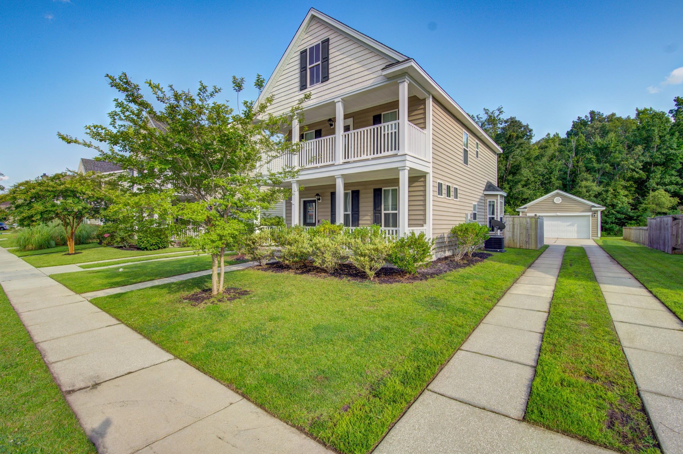 207 Old Savannah Dr, Charleston, SC 29445-7337