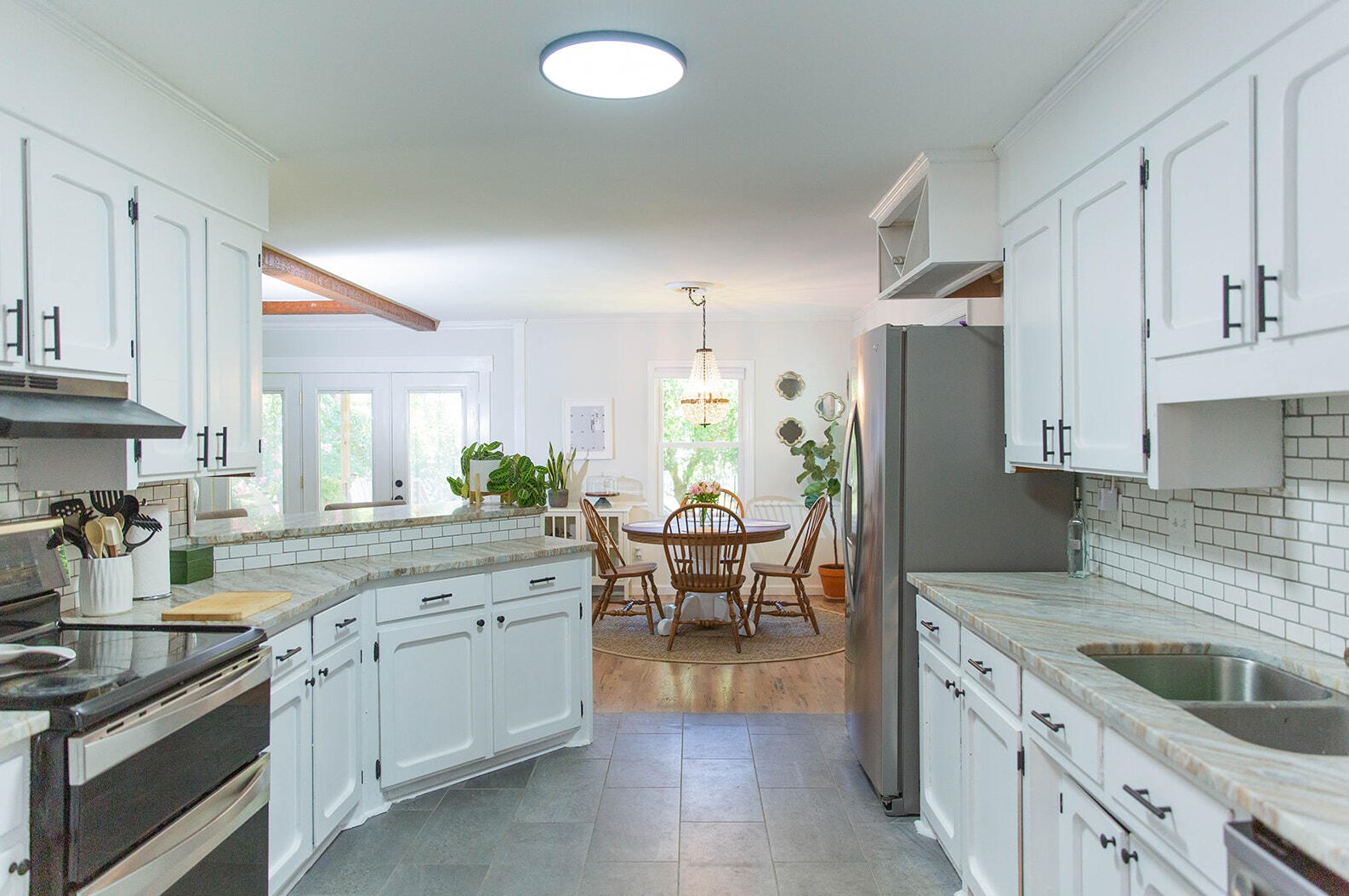 2911 Doncaster Dr, Charleston SC  29414-6723 exterior