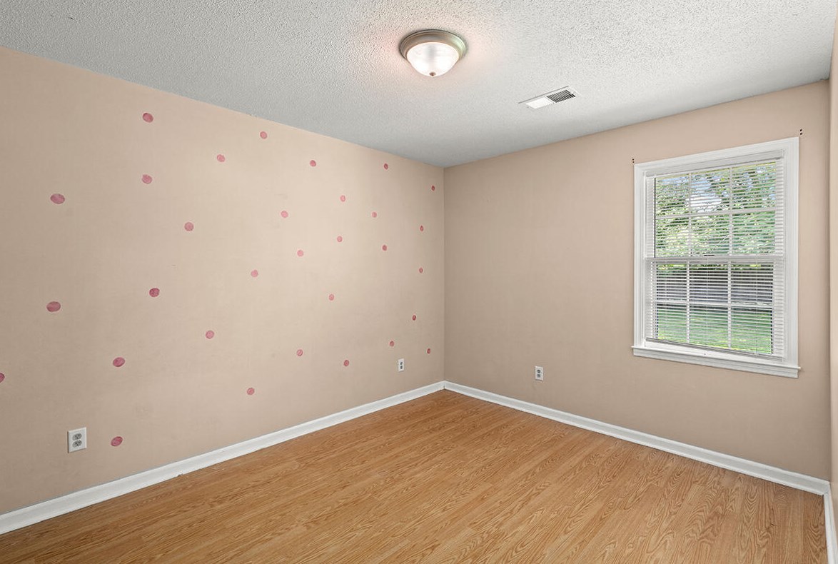 806 Beauregard Rd, Summerville SC  29483-1904 exterior