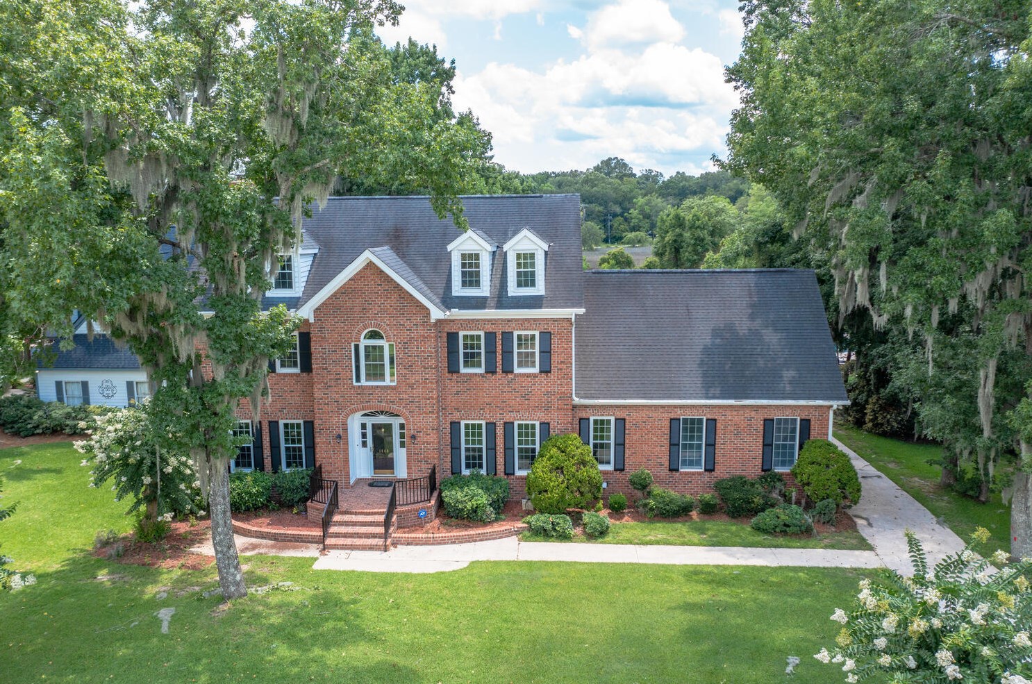 1643 Seignious Dr, Charleston, SC 29407-9662