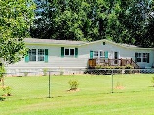 105 Frank St, Summerville, SC 29483