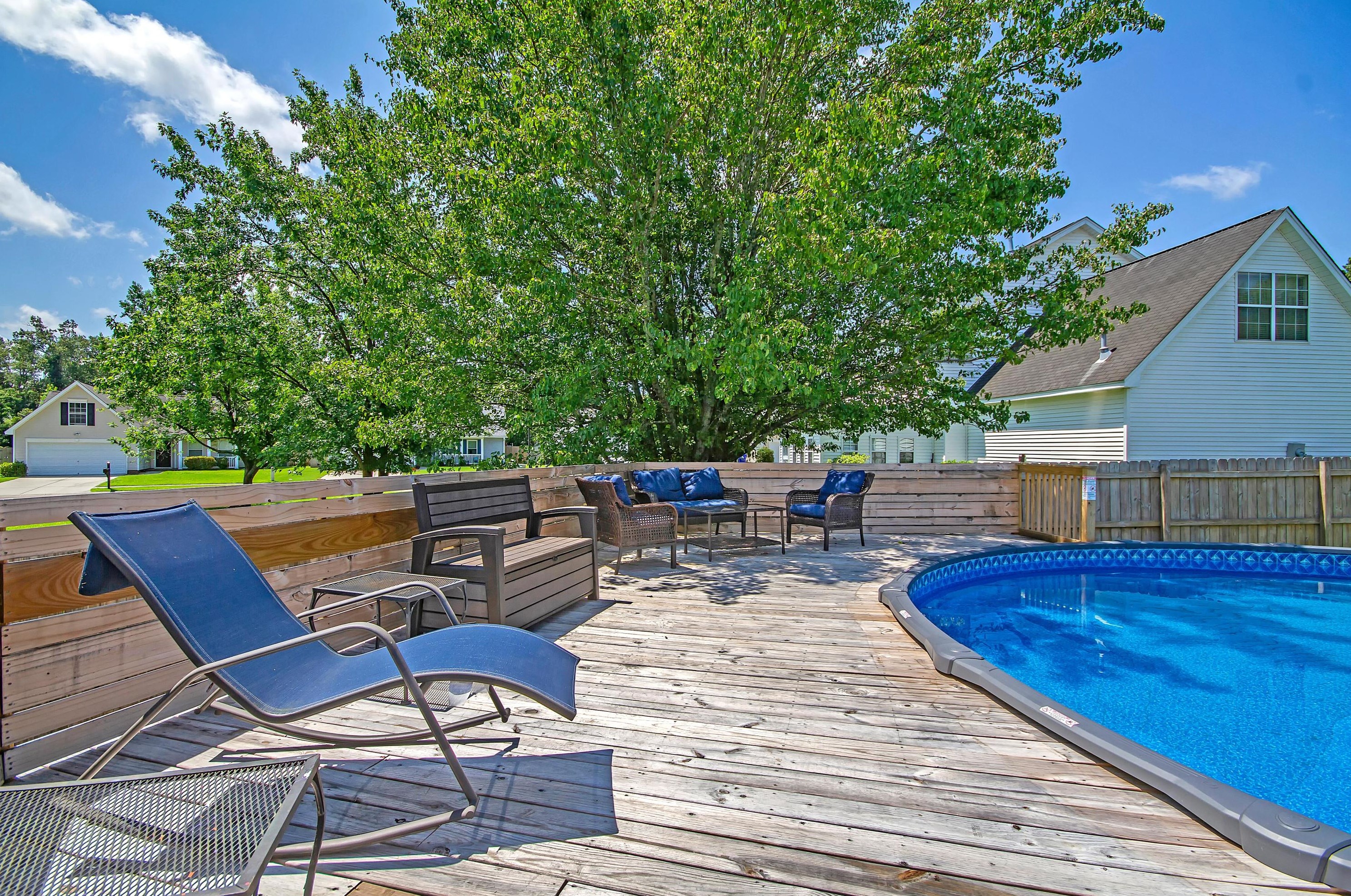 448 Cabrill Dr, Charleston SC  29414-9021 exterior