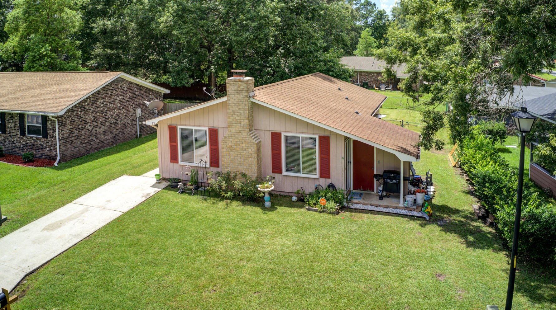 33 Elmwood Pl, Charleston, SC 29445-3802