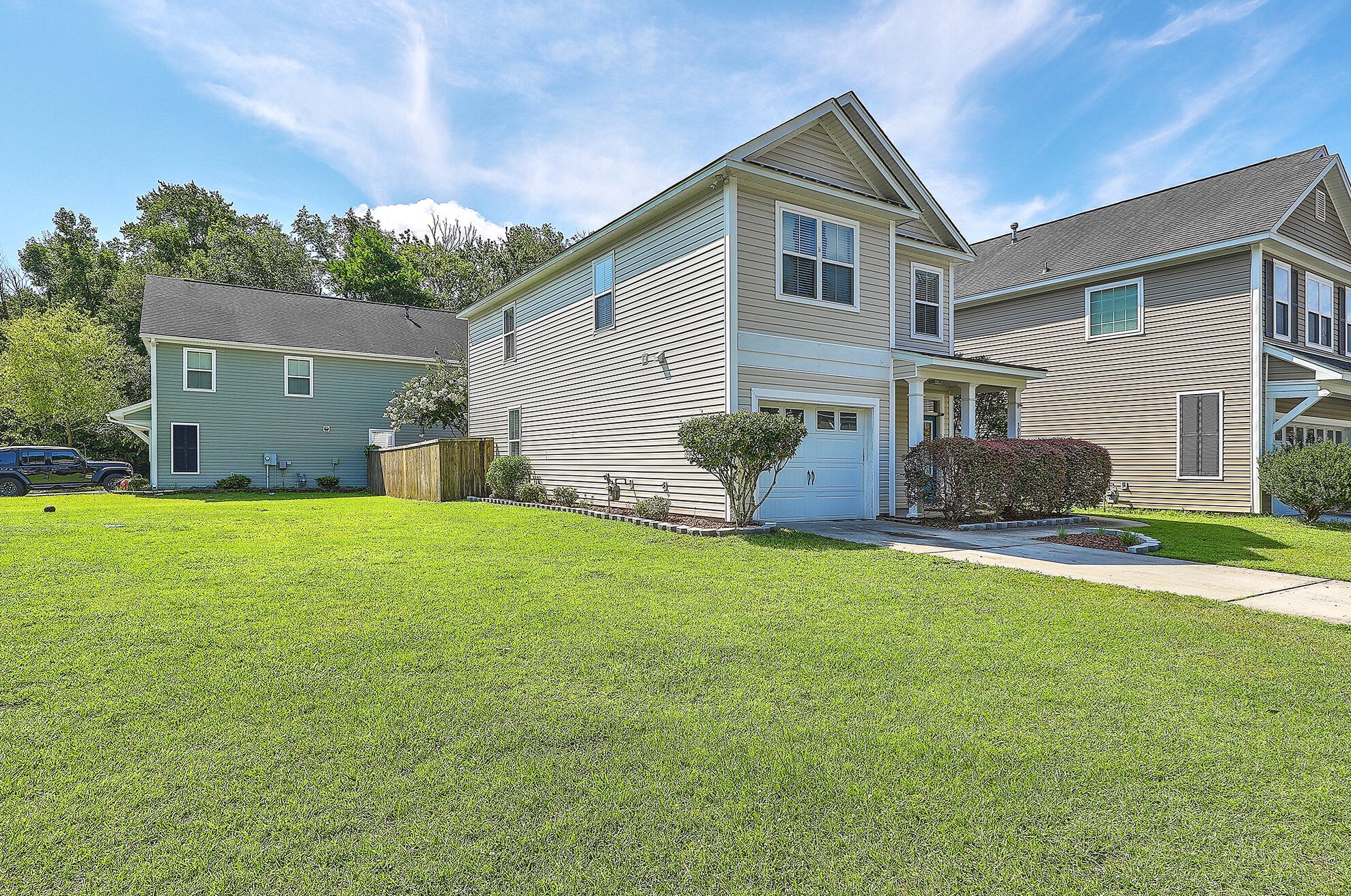 105 Instructor Ct, Ladson, SC 29456