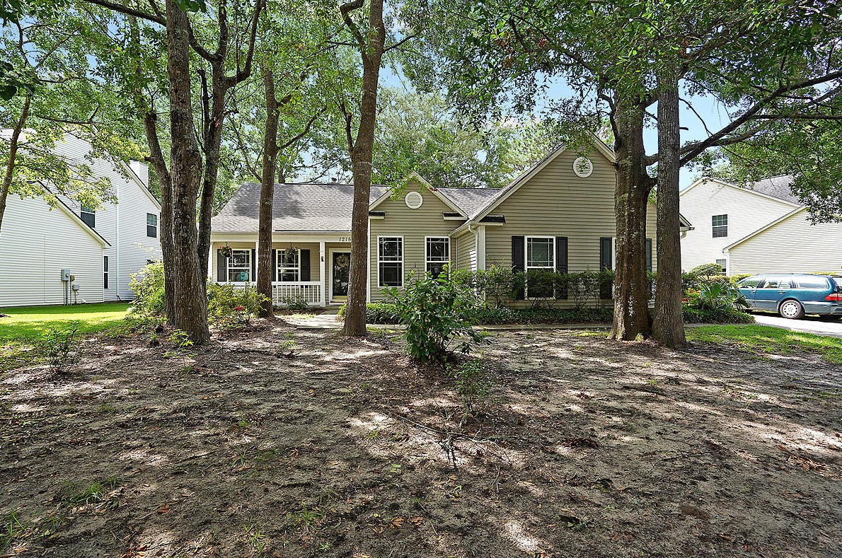 1215 Winding Ridge Ct, Mount Pleasant, SC 29466-7450
