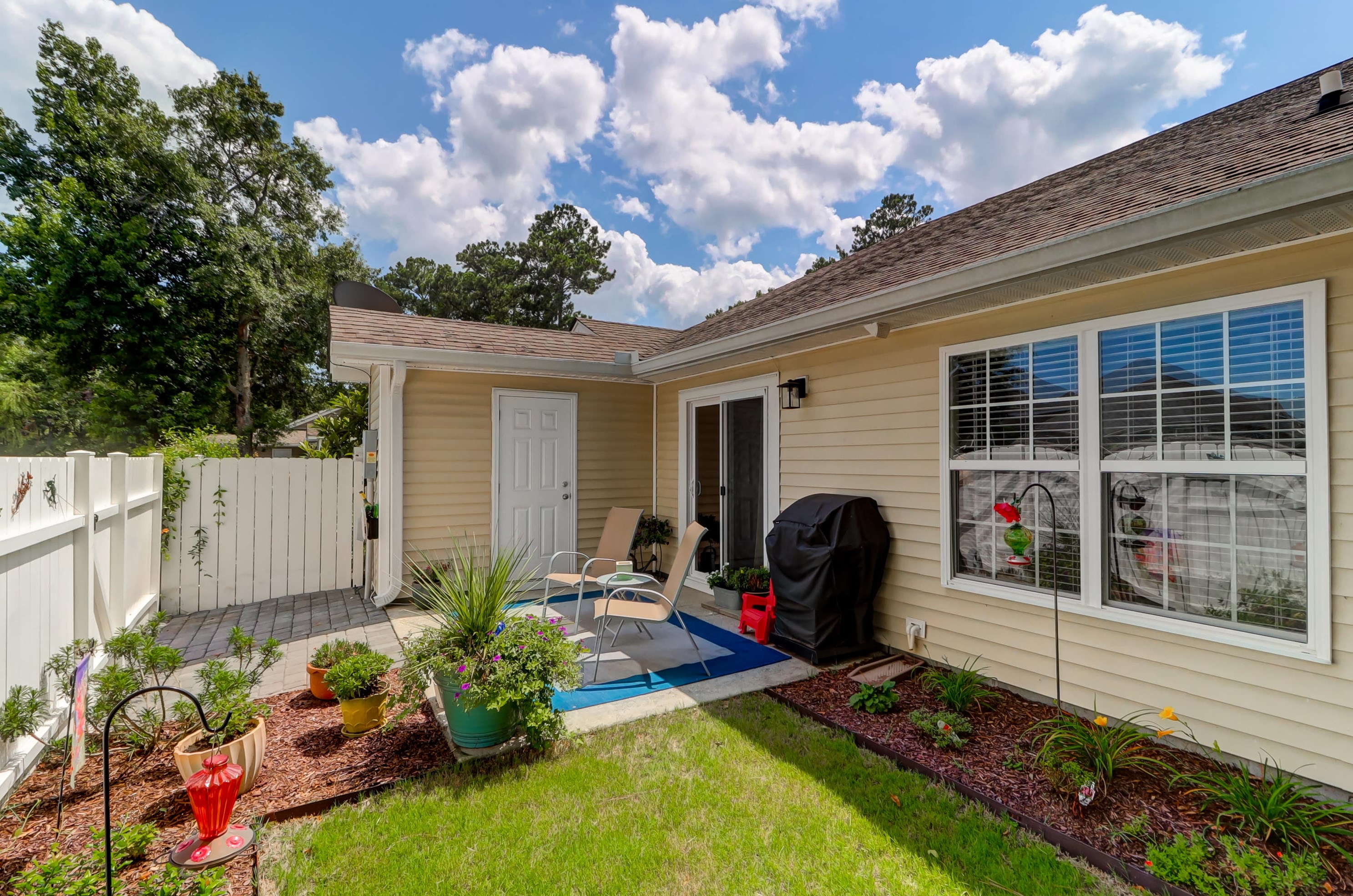 3263 Walter Dr, Johns Island, SC 29455