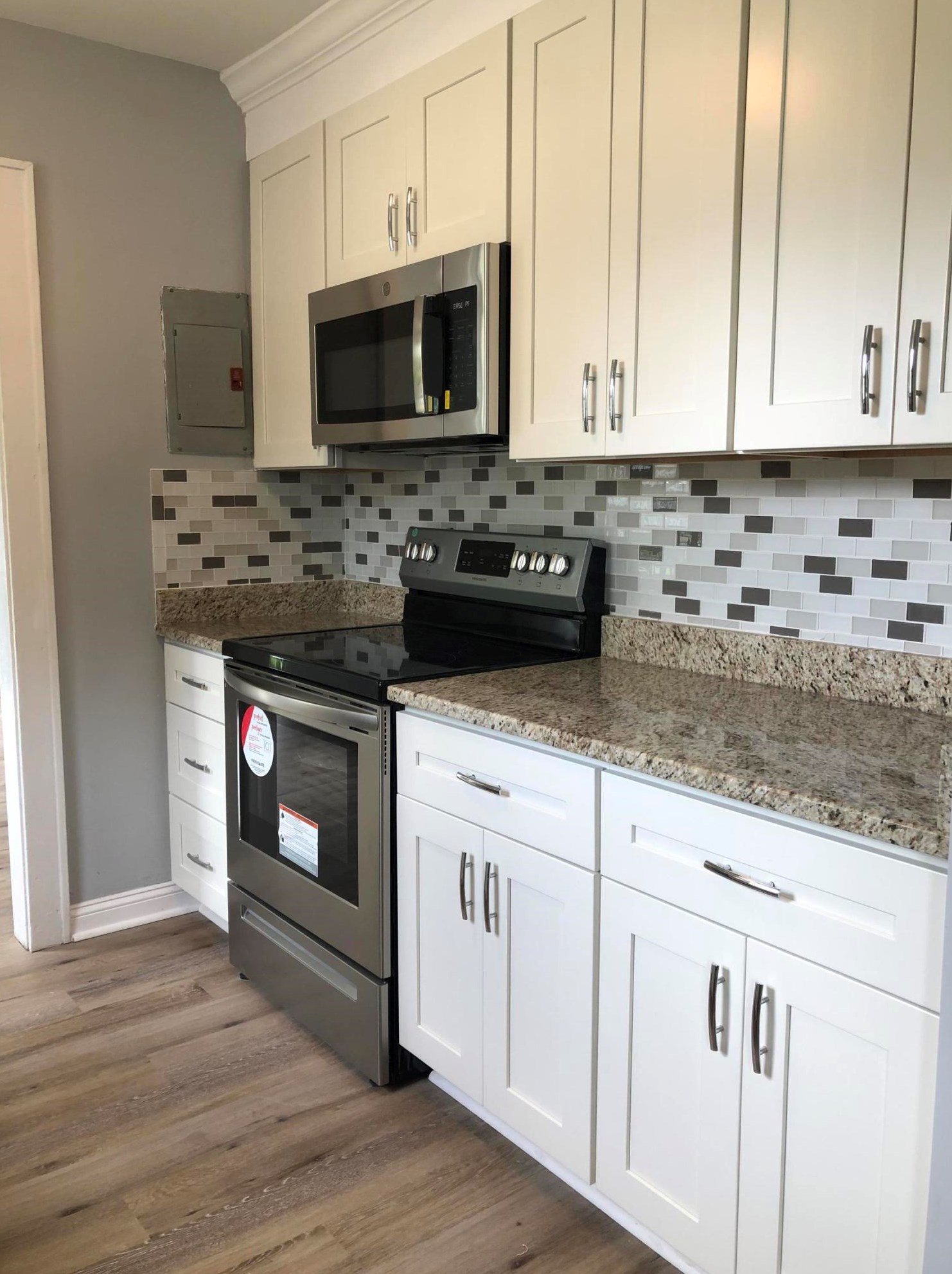 2660 Lawrence St, Charleston SC  29405-8612 exterior