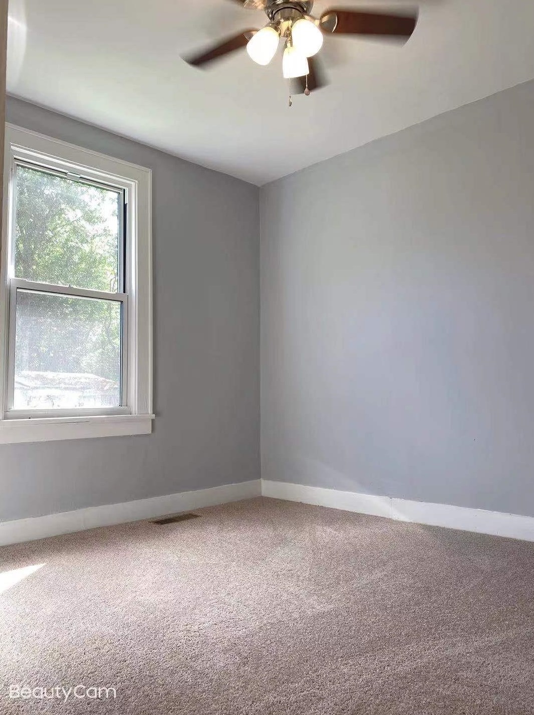 2660 Lawrence St, Charleston SC  29405-8612 exterior