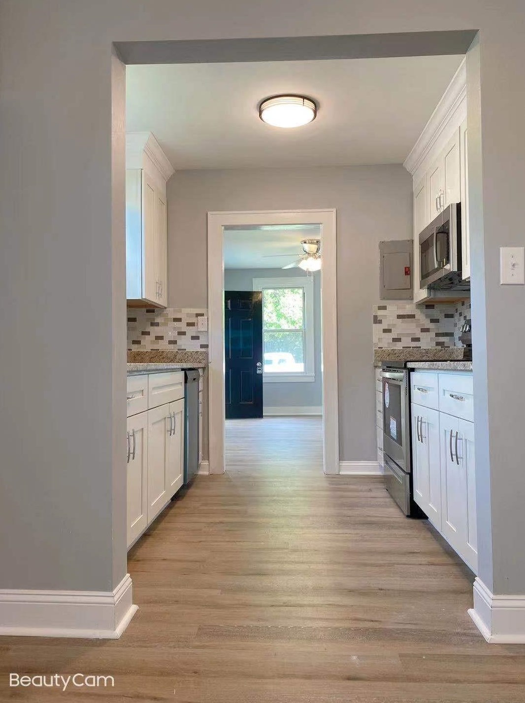 2660 Lawrence St, Charleston SC  29405-8612 exterior