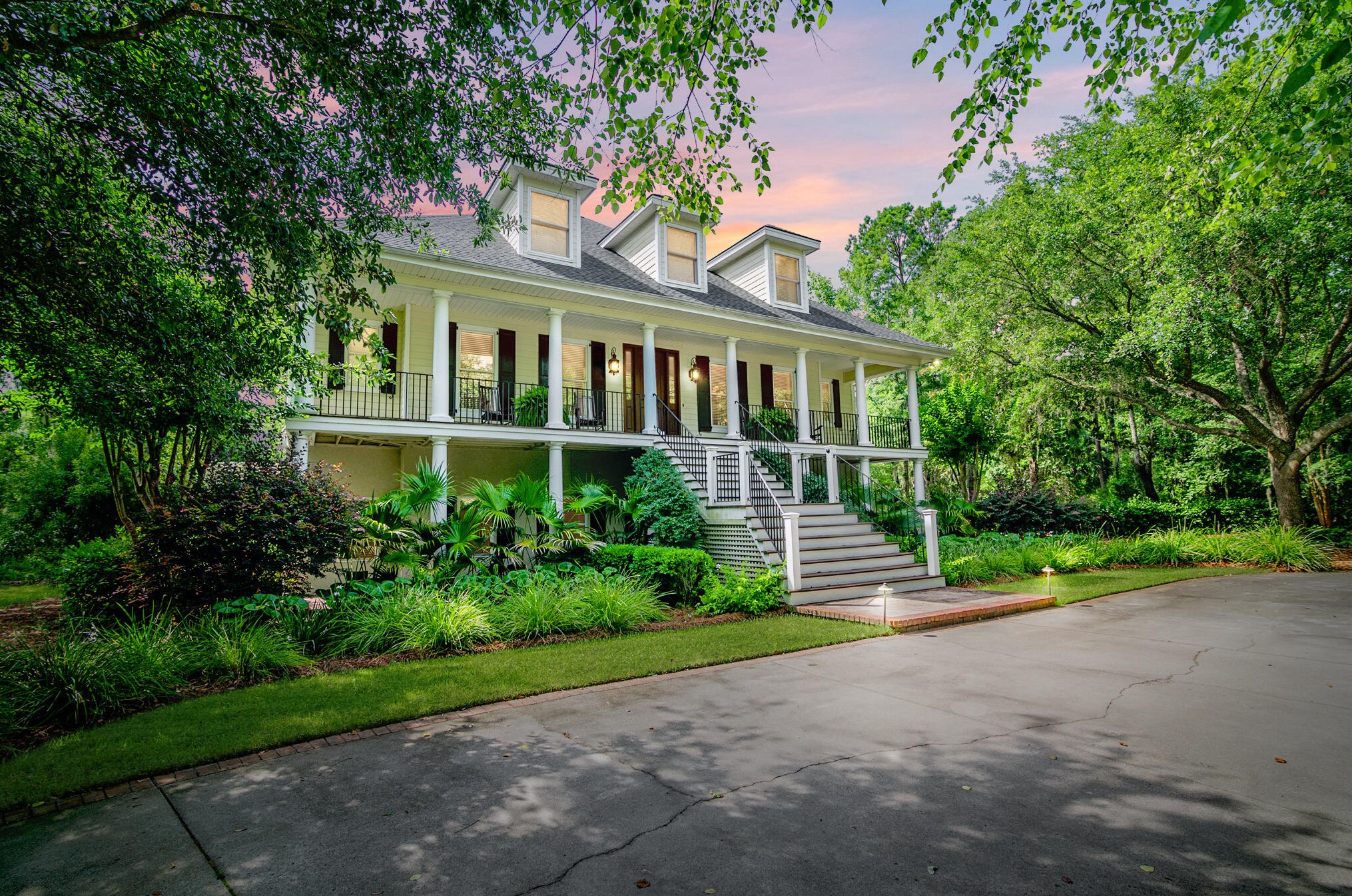 4718 Tattersall Ln, Meggett, SC 29449