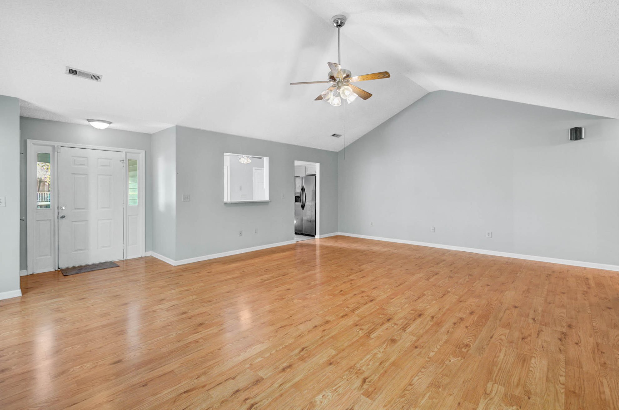 498 Cessna Ave, Charleston SC  29407-2245 exterior
