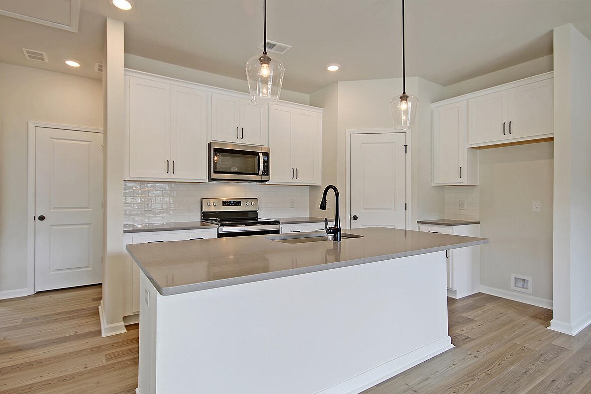 535 Abigail St, Moncks Corner SC  29461 exterior