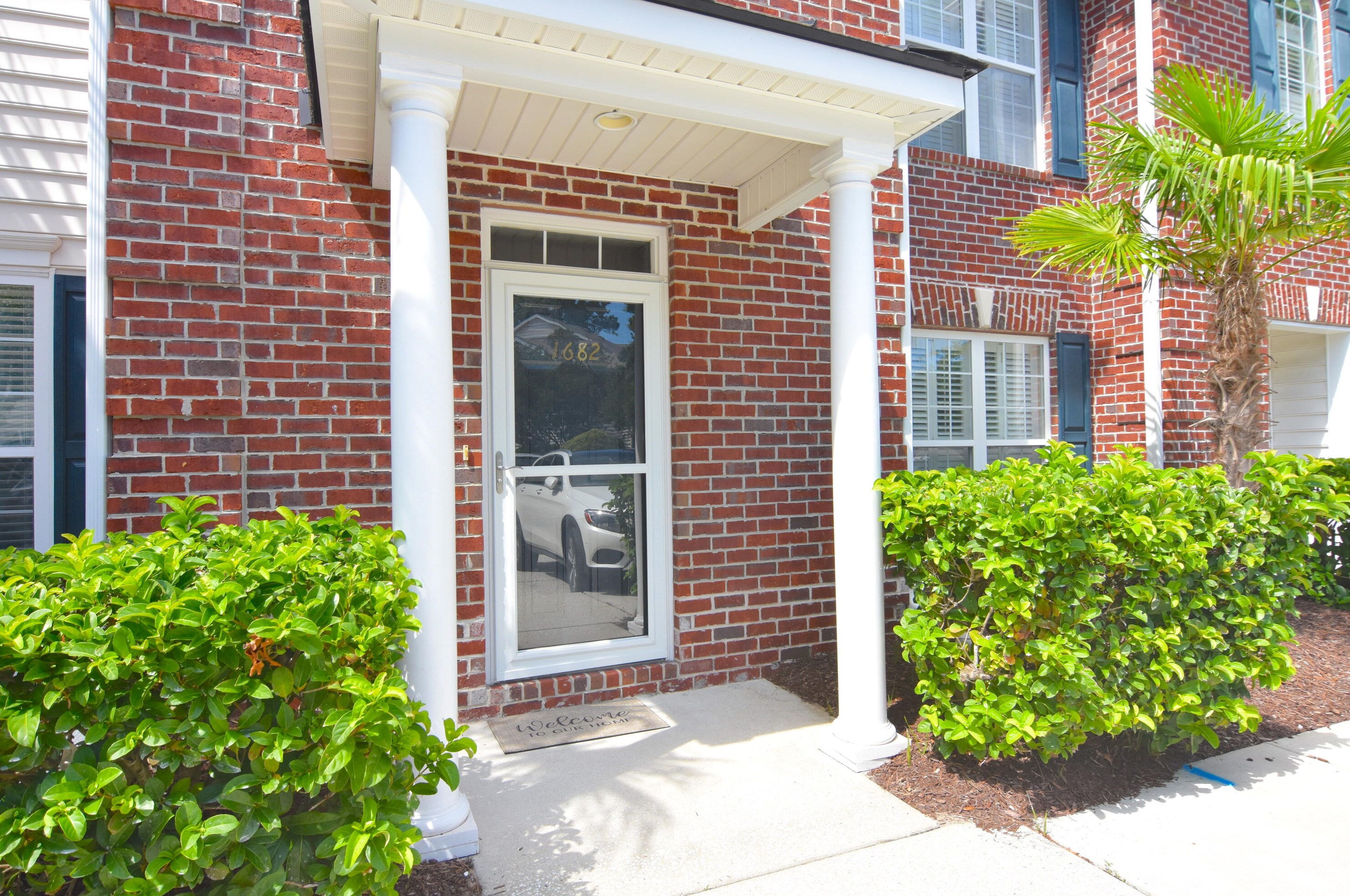1682 Camfield Ln, Mount Pleasant, SC 29466