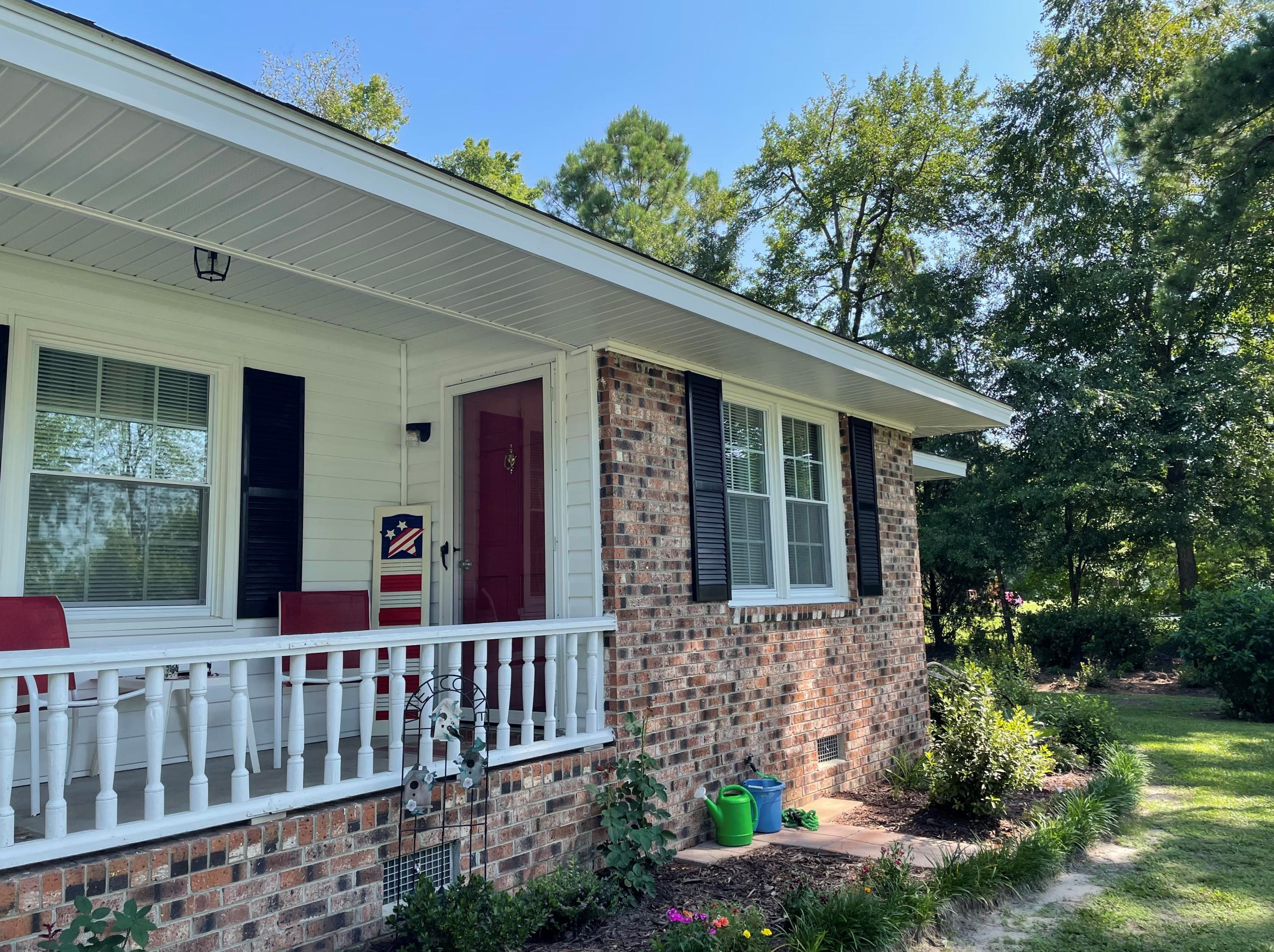 140 Oakland Dr, Kingstree, SC 29556