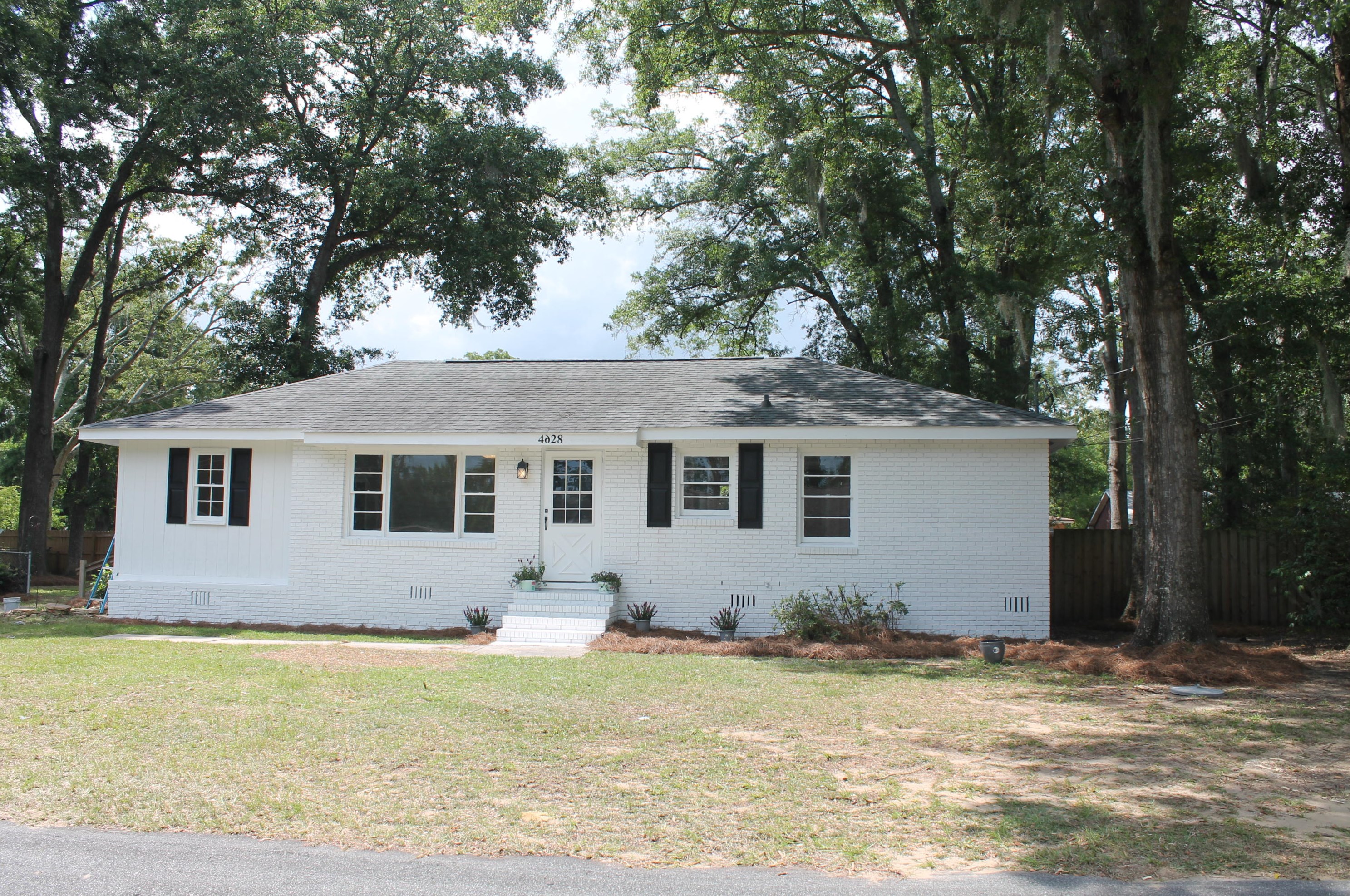 4628 Watkins Rd, Charleston, SC 29418-5642