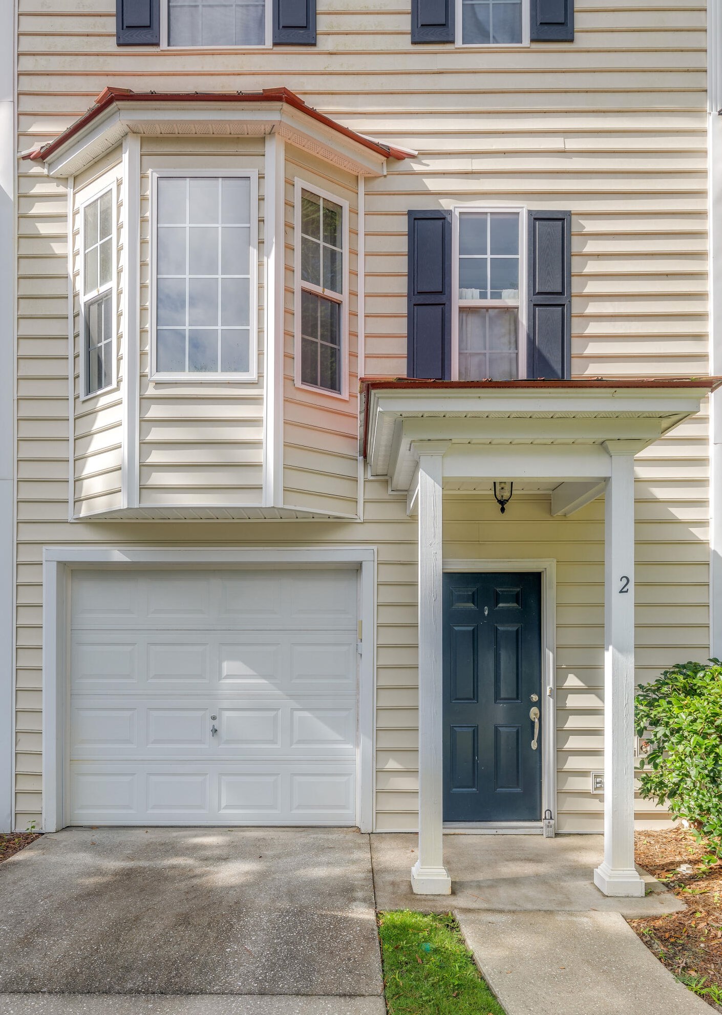5005 Double Fox Rd, Charleston SC  29414-6627 exterior
