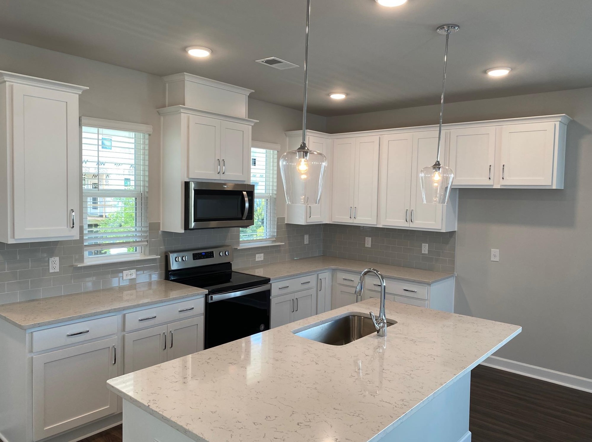 103 Winding River Dr, Johns Island, SC 29455