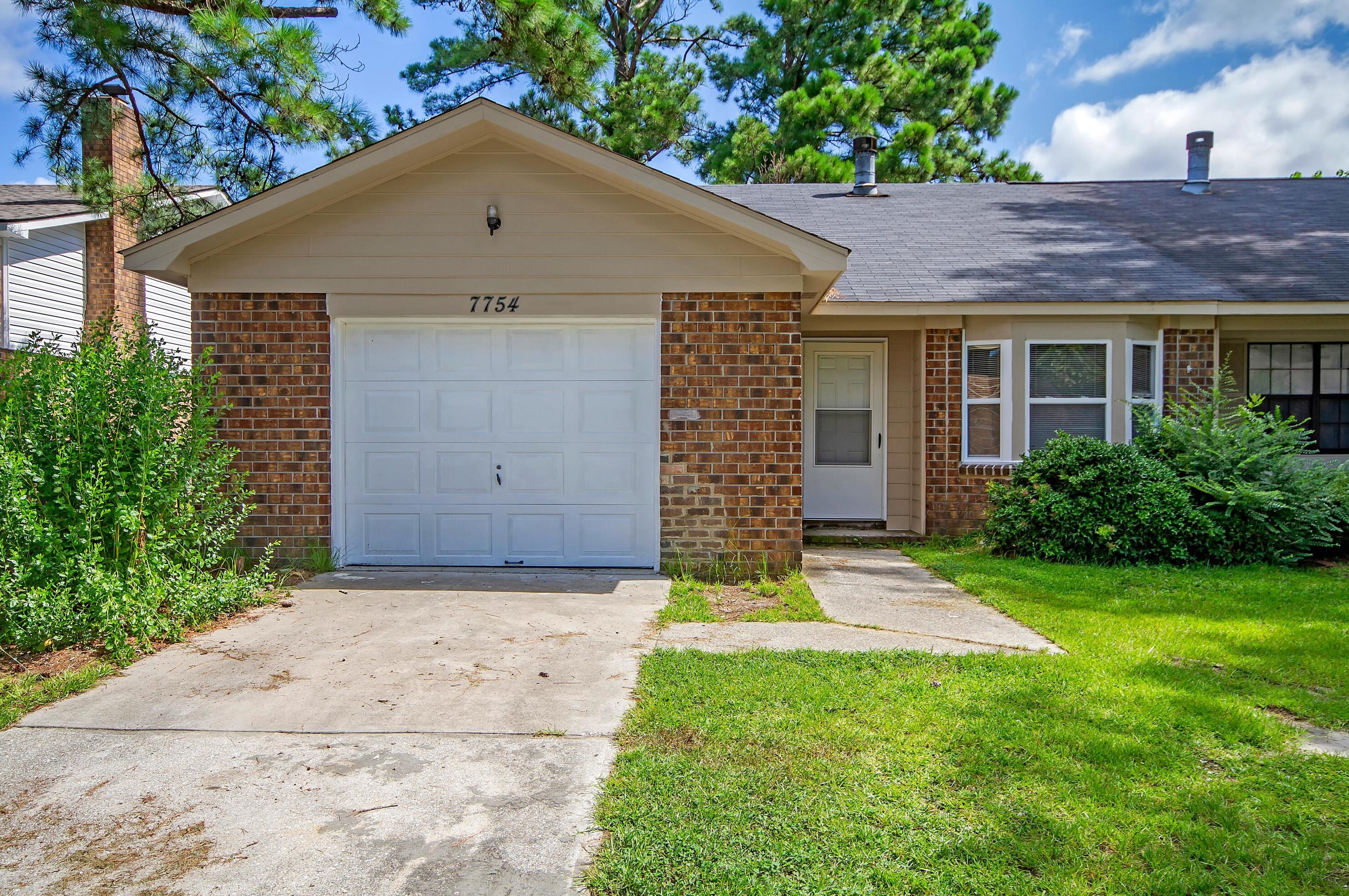 7754 Wayfield Cir, Charleston, SC 29418-3162