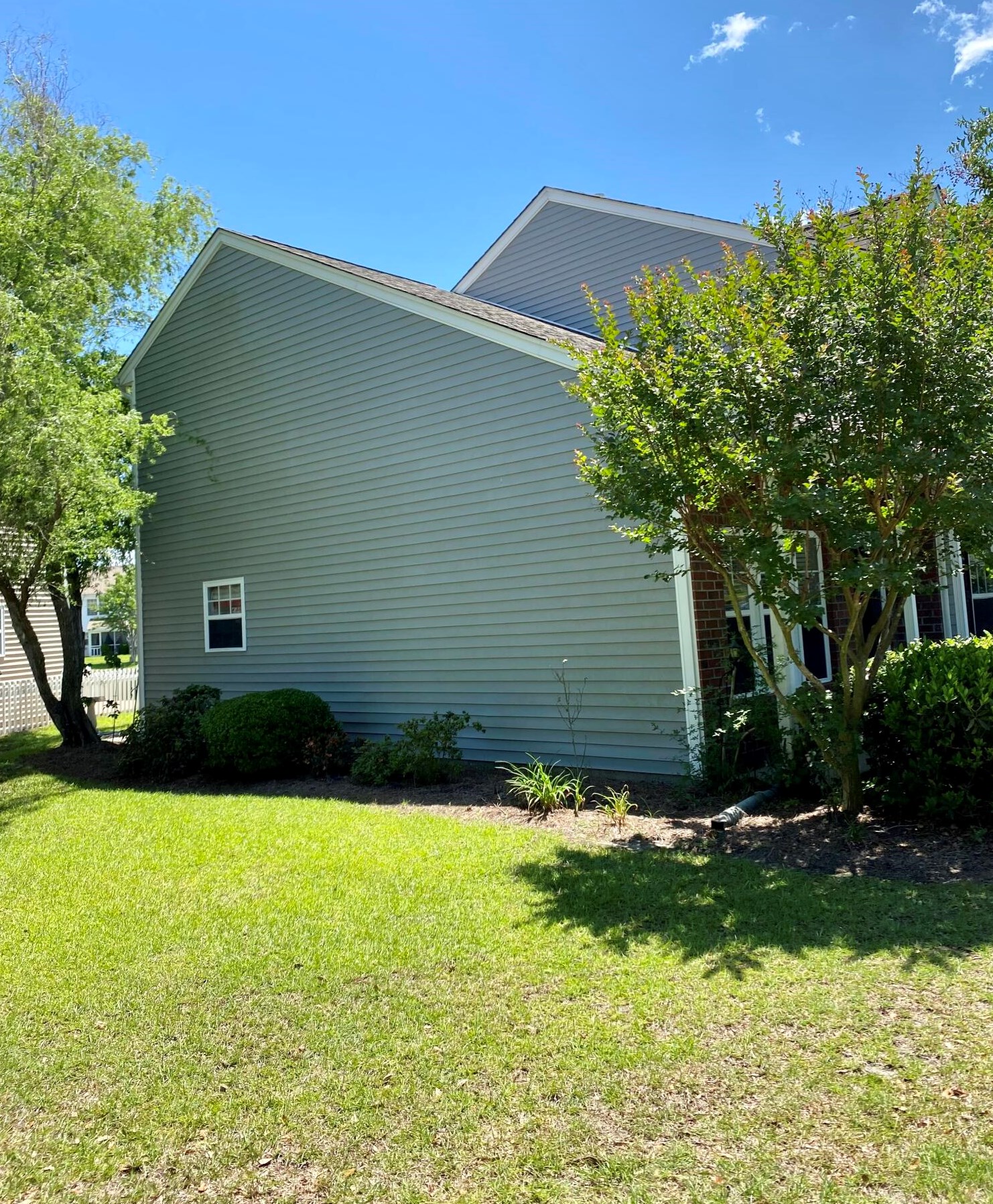 505 Pine Bluff Dr, Summerville SC  29483-1640 exterior