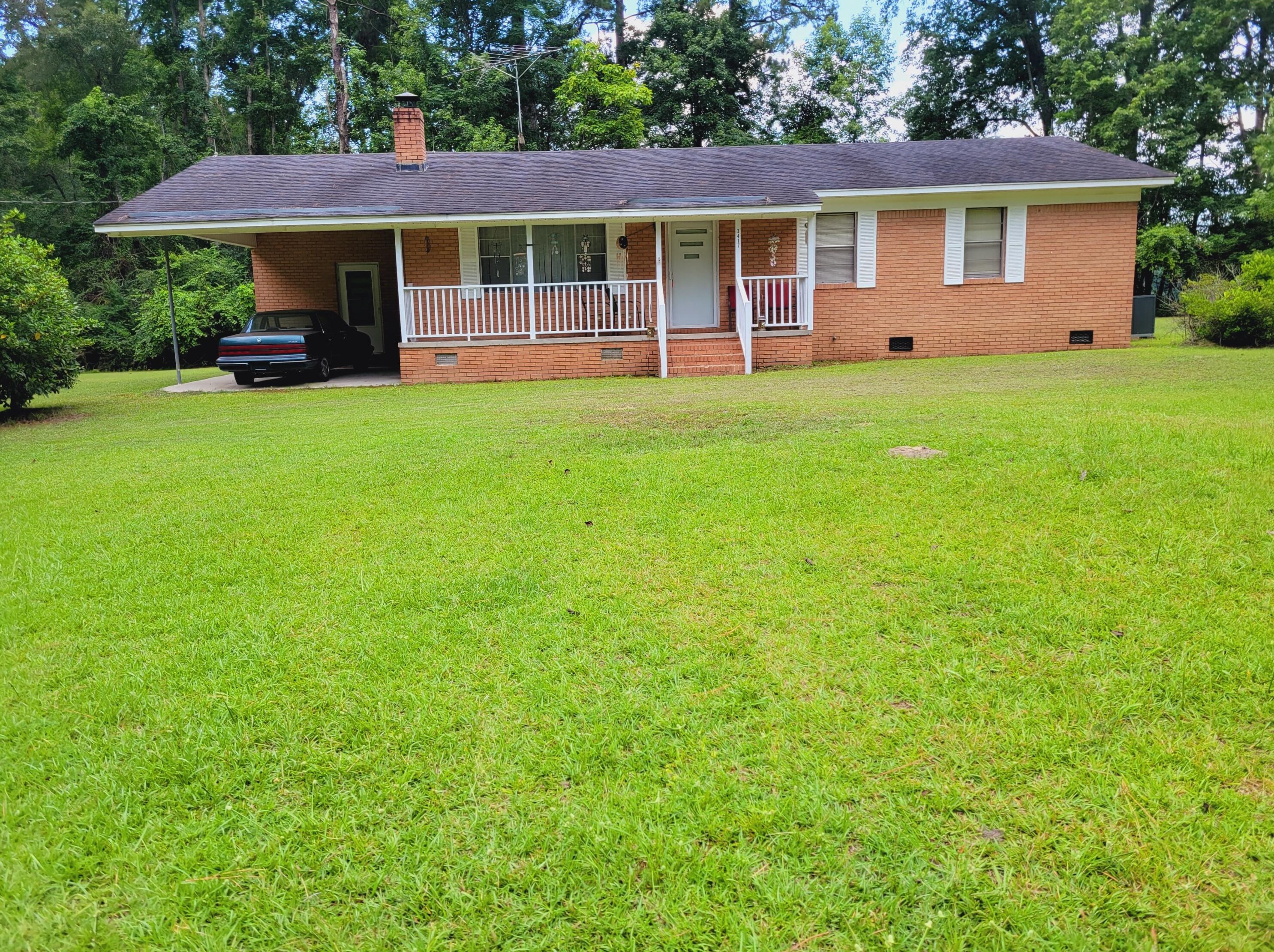 3417 Beulah Rd, Smoaks, SC 29481