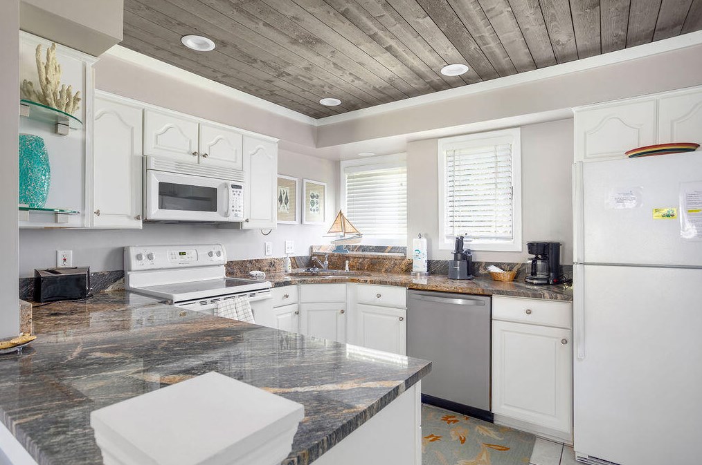 4521 Park Lake Dr, Johns Island, SC 29455