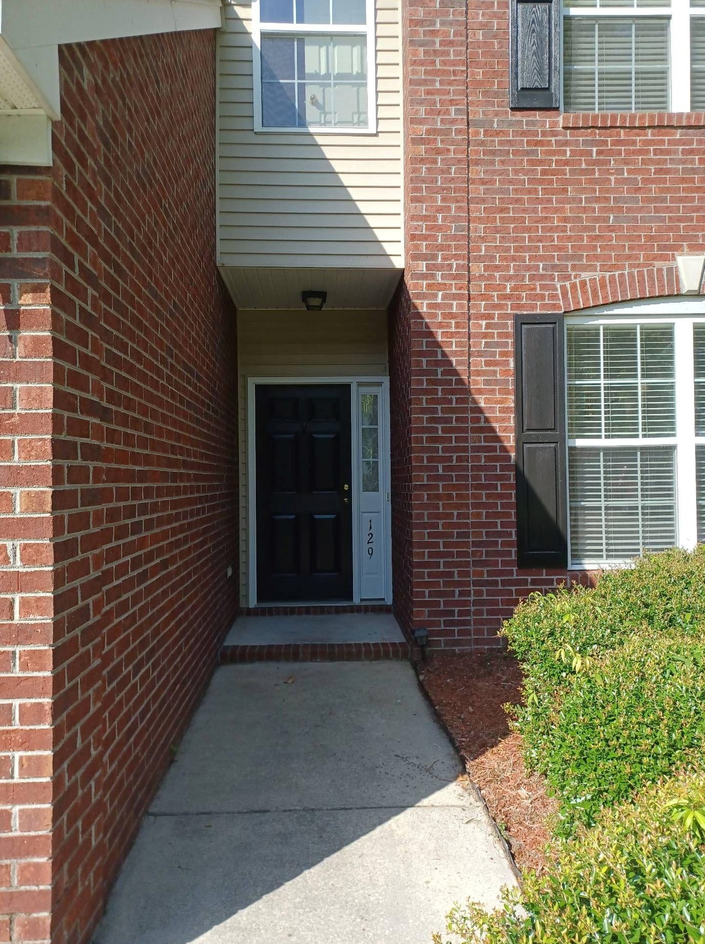 129 High Bridge Rd, Summerville, SC 29485-8451