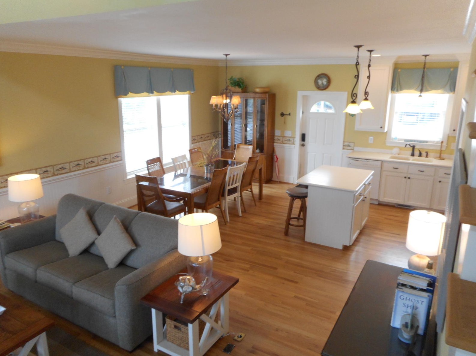 3708 Village Ct, Edisto, SC 29438-3654