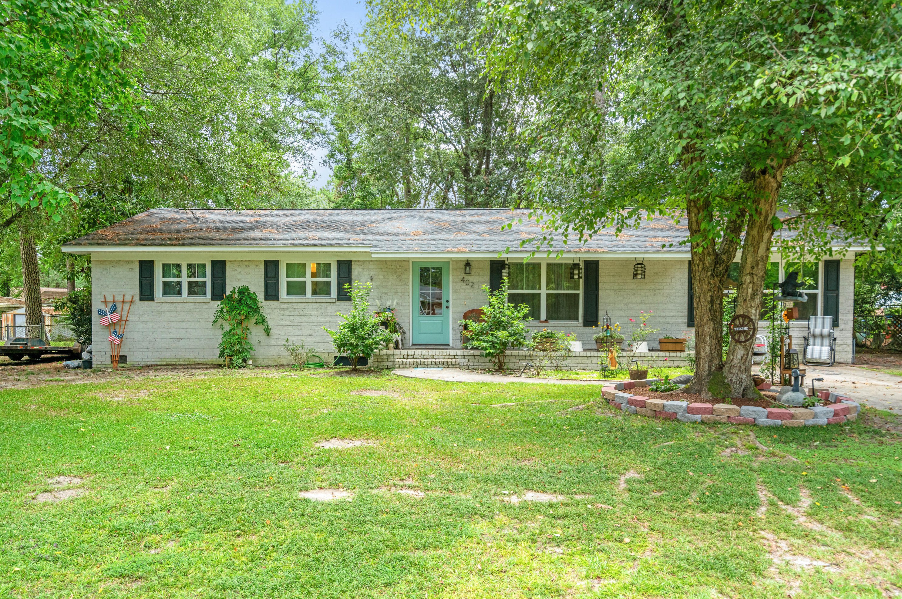 402 Corey Blvd, Summerville, SC 29483-2900