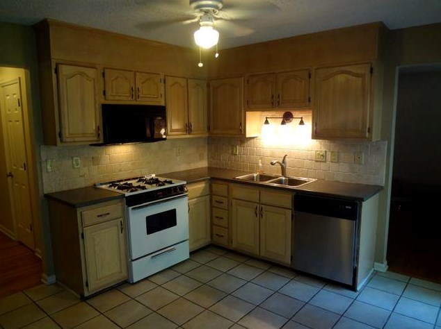 1020 Crooked Stick Ct, Summerville SC  29483-5003 exterior