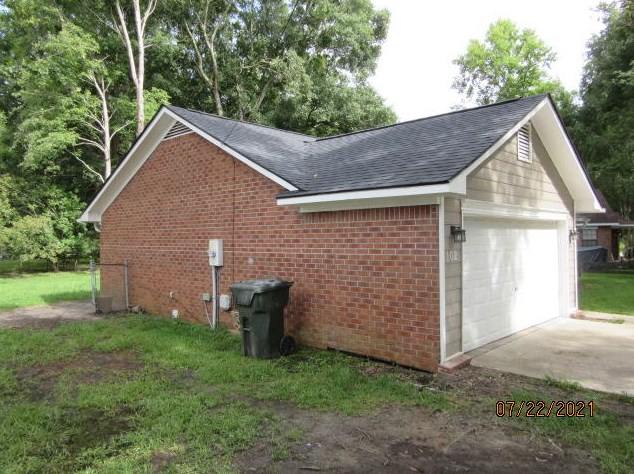 102 Camellia Rd, Charleston, SC 29445-3418