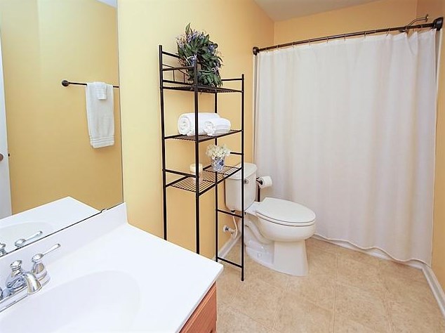 305 Albrighton Way, Moncks Corner SC  29461-8859 exterior