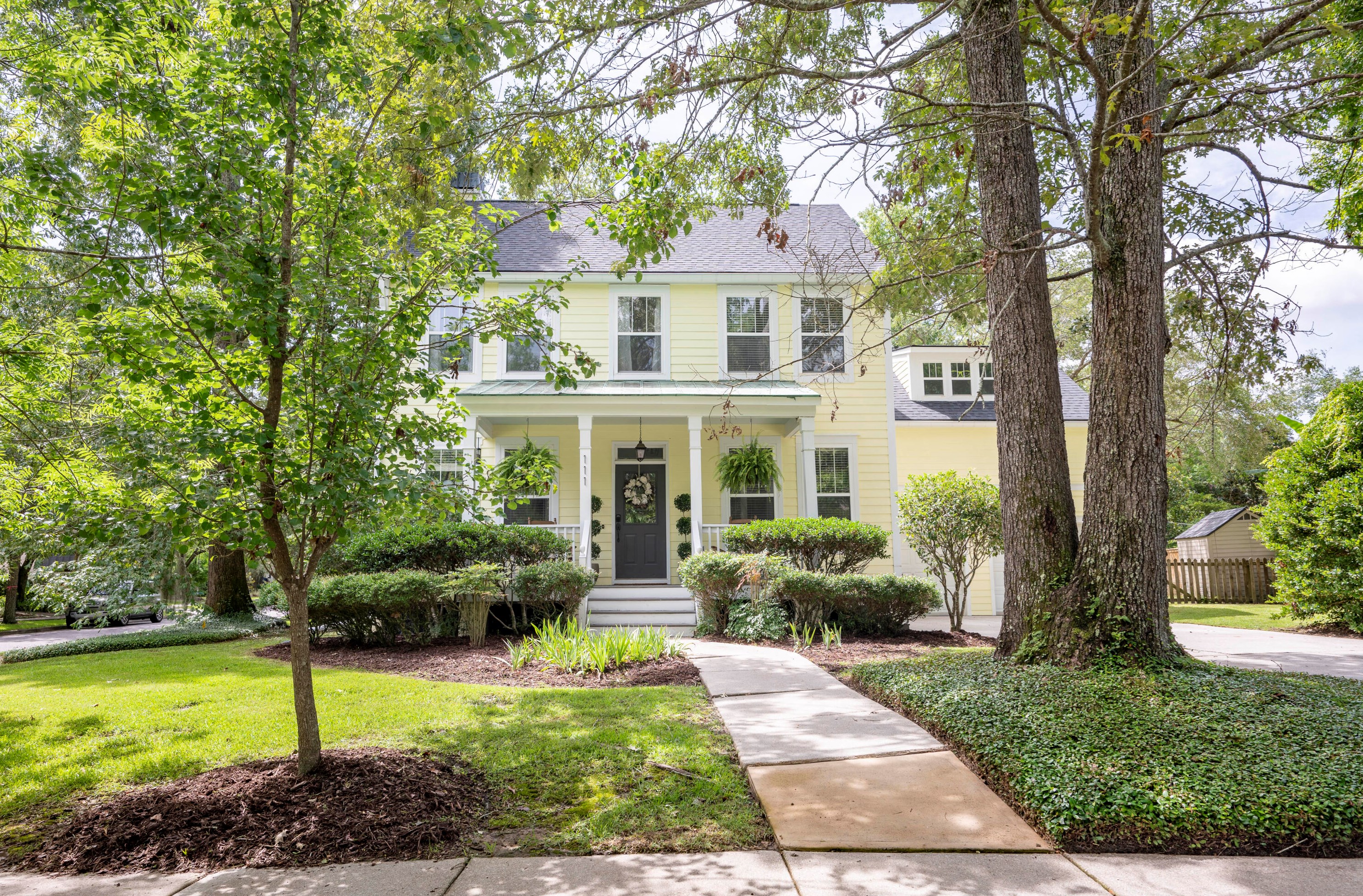 111 Brady St, Charleston, SC 29492-7510