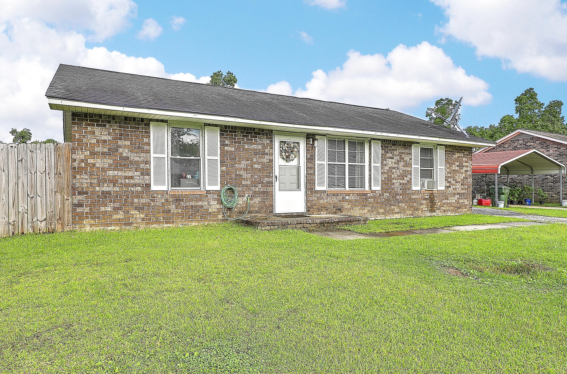 133 Underbrush Ct, Moncks Corner, SC 29461-3538