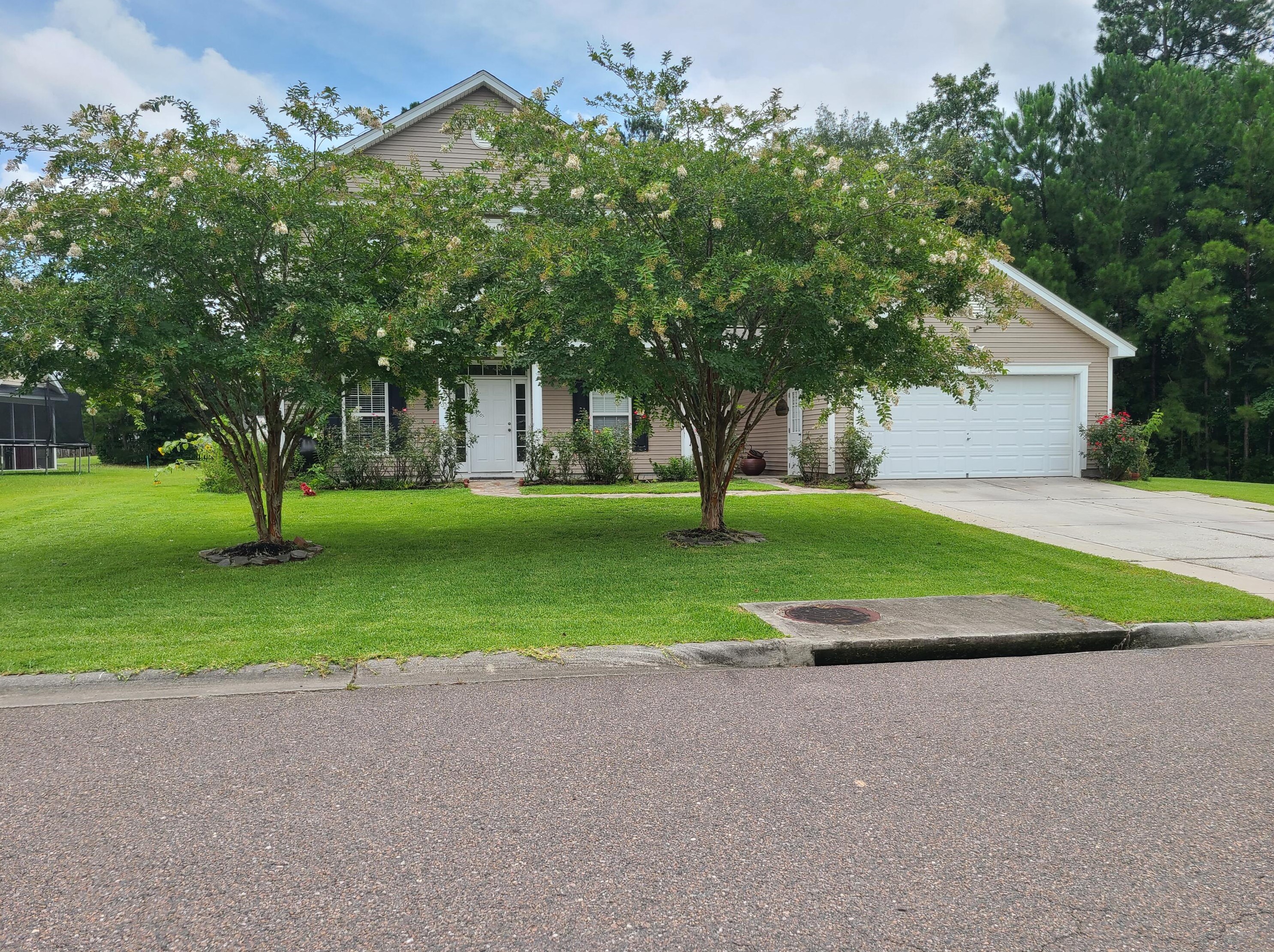 308 Savannah River Dr, Summerville, SC 29485-8991