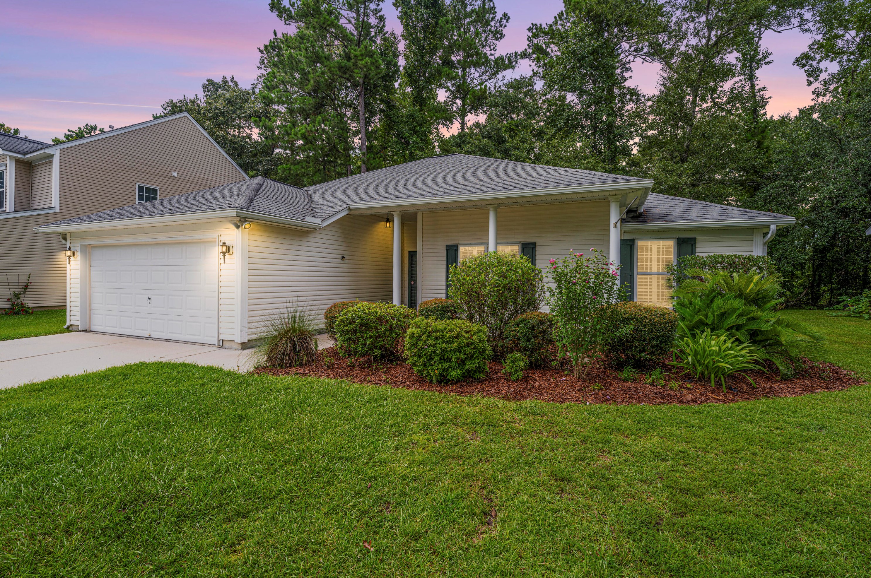 103 Salinas Ct, Summerville, SC 29483-8430