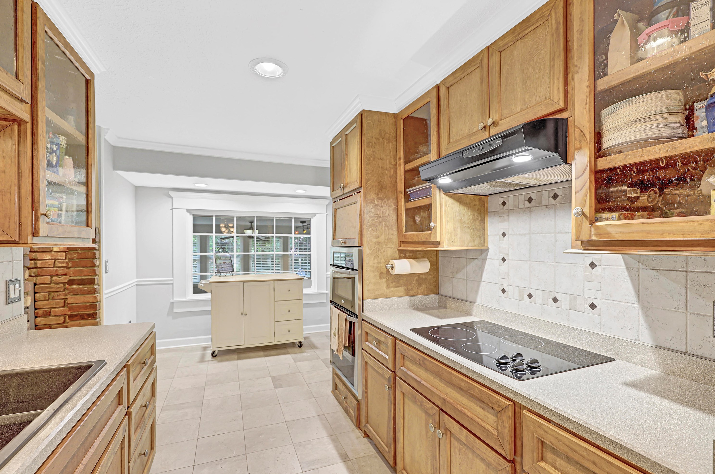 649 Harbor View Rd, Charleston SC  29412-5002 exterior