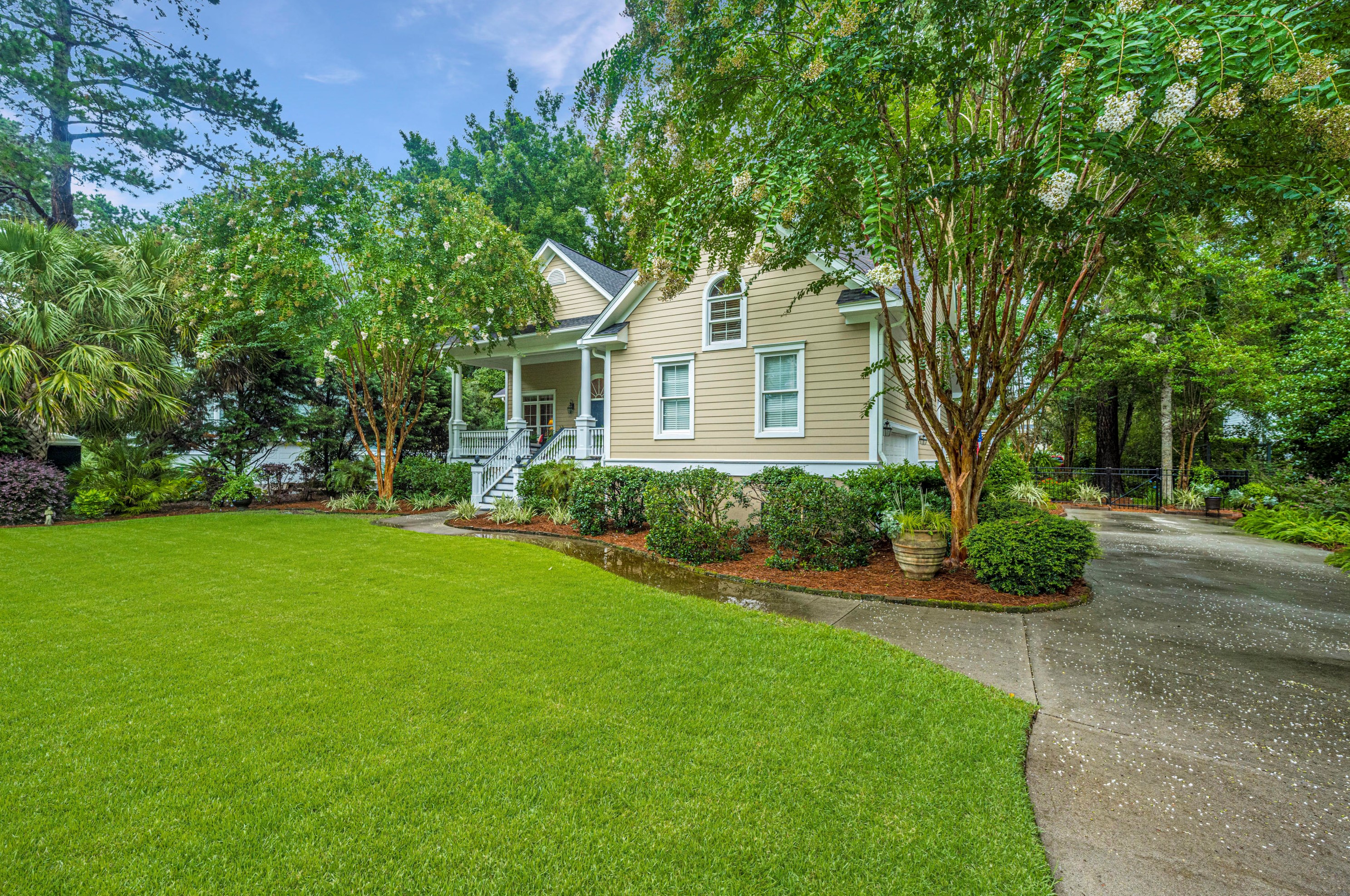 4718 Gold Cup Ln, Meggett, SC 29449