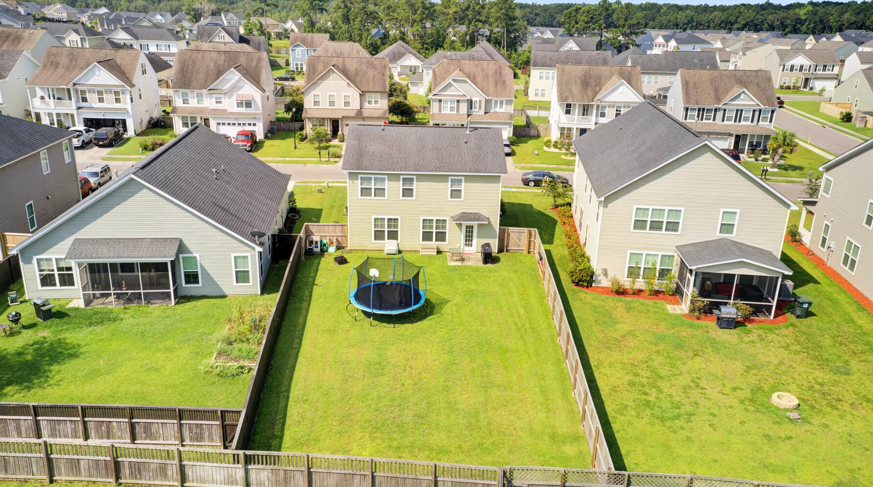 534 Crossland Dr, Moncks Corner, SC 29461-8888