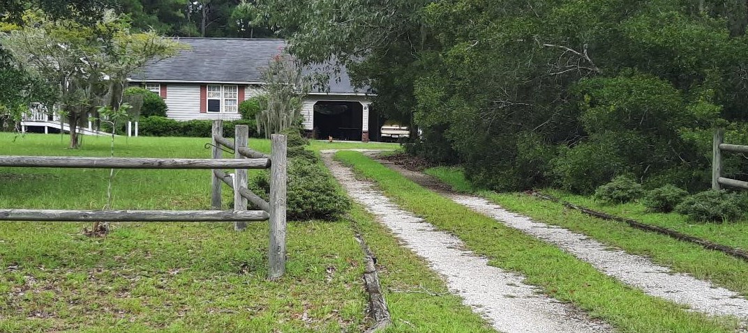 4238 Sebago Rd, Meggett, SC 29449
