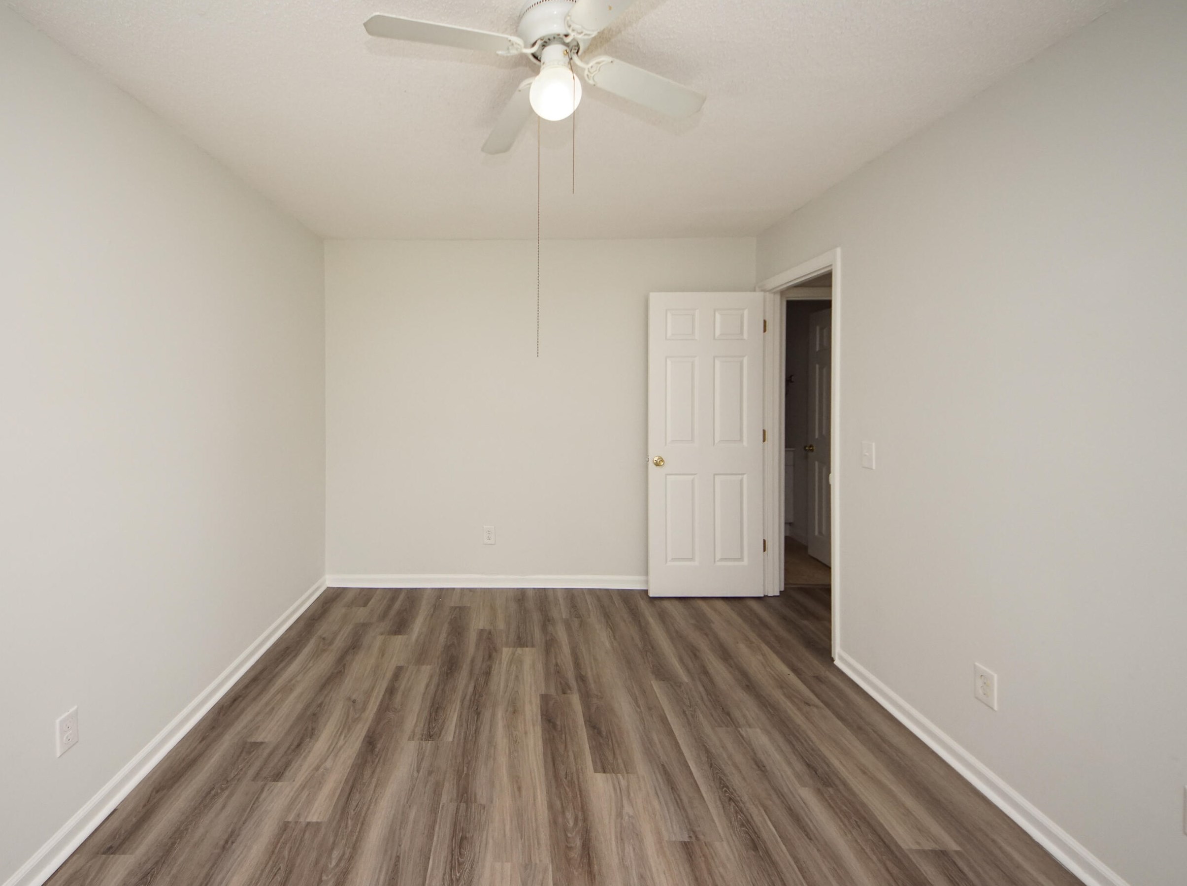 506 Longleaf Rd, Summerville SC  29483-2067 exterior