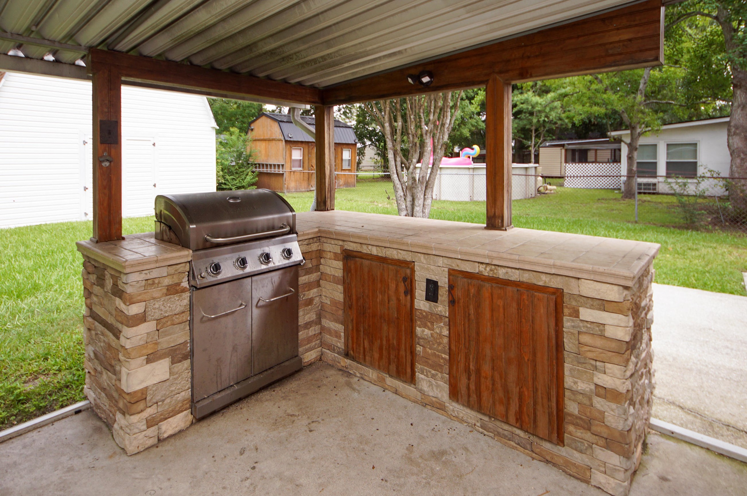 506 Longleaf Rd, Summerville SC  29483-2067 exterior