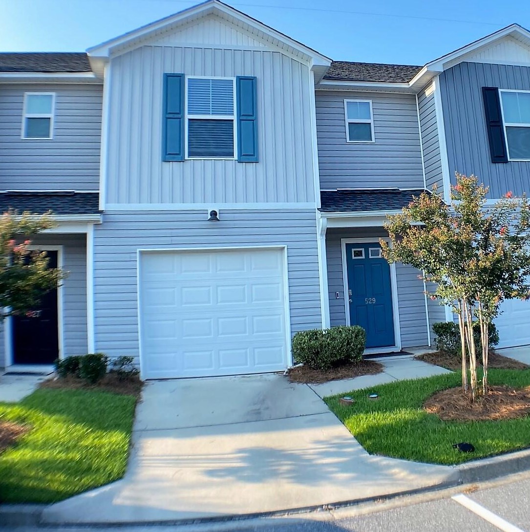 529 Truman Dr, Charleston, SC 29445-4706