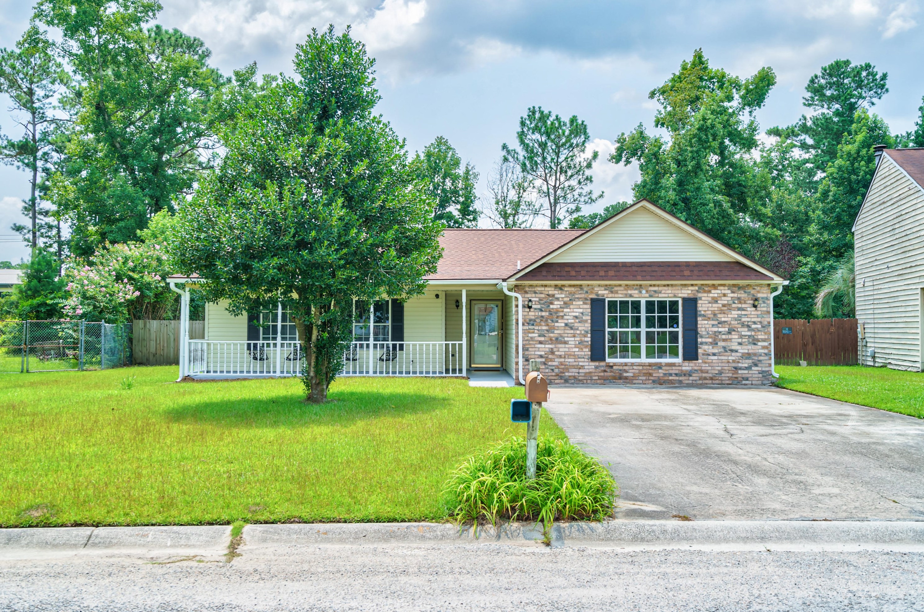 15 Chelsea Ct, Charleston, SC 29445-5705