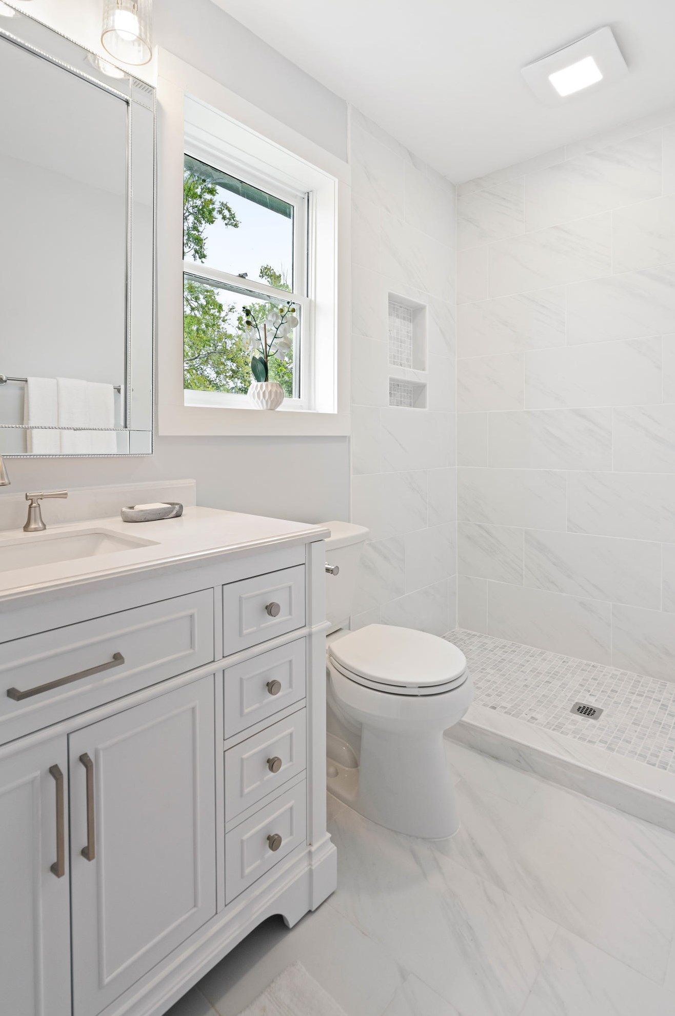 10 Rosemont St, Charleston SC  29403-5207 exterior