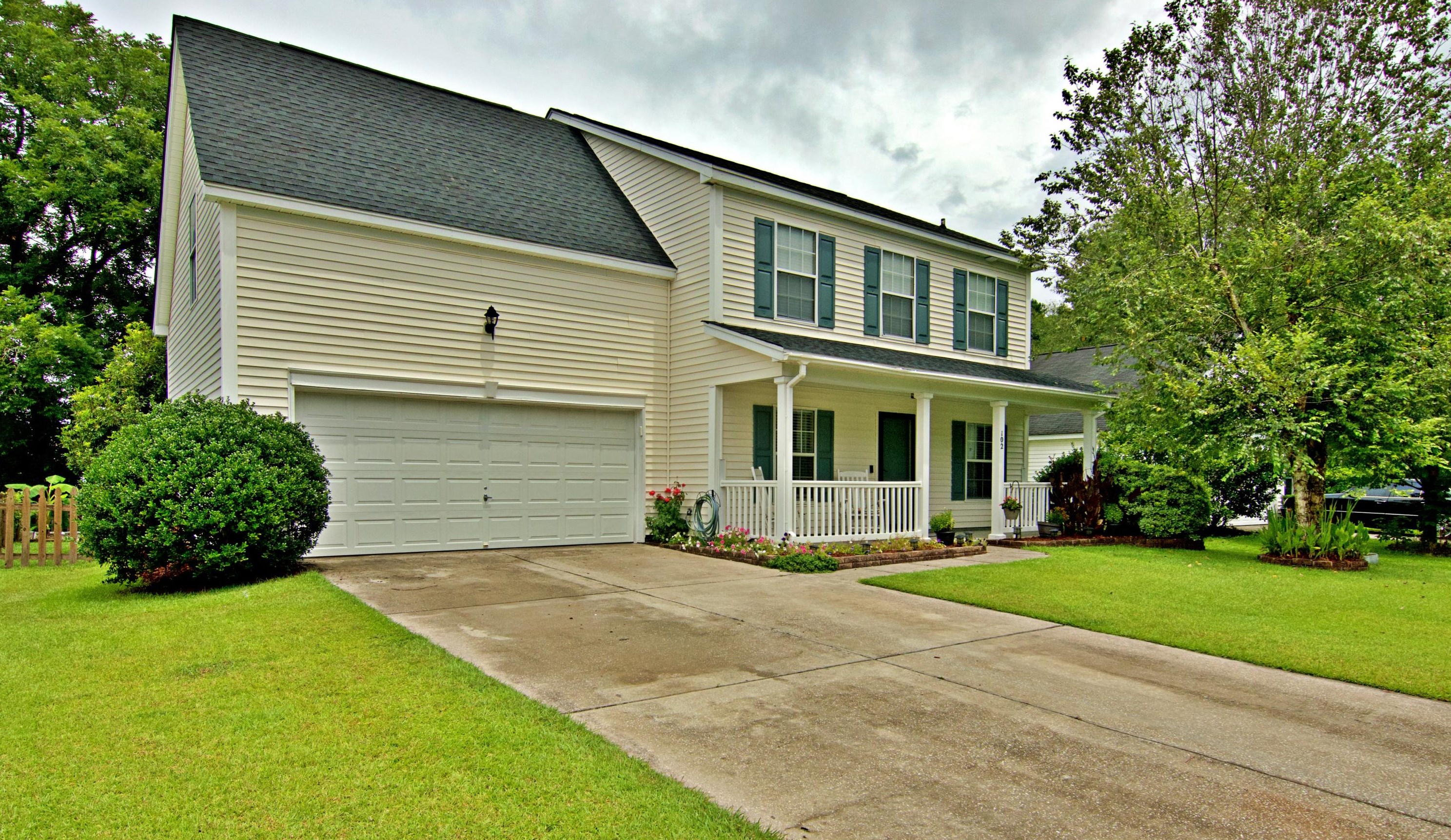 102 Kilpatrick Ct, Summerville, SC 29483-7558