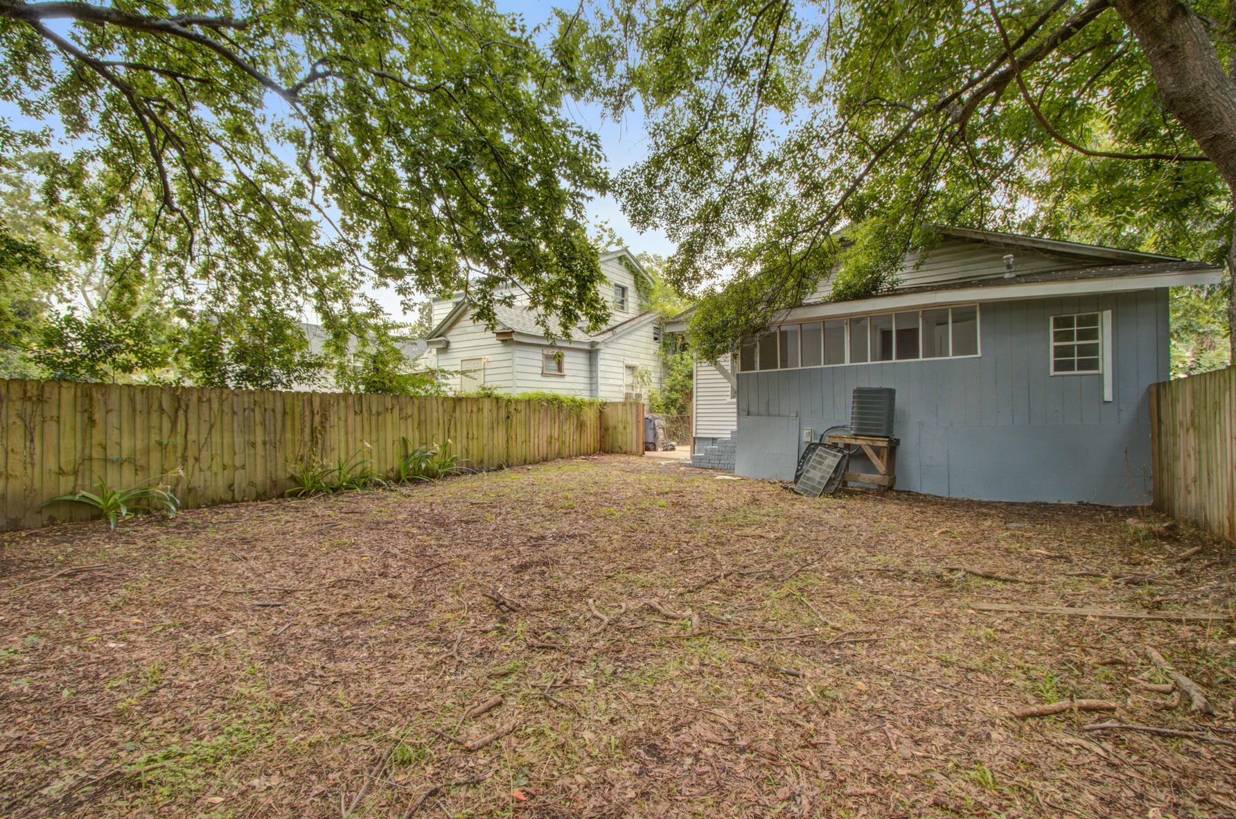 1919 Norwood St, Charleston, SC 29405-8007