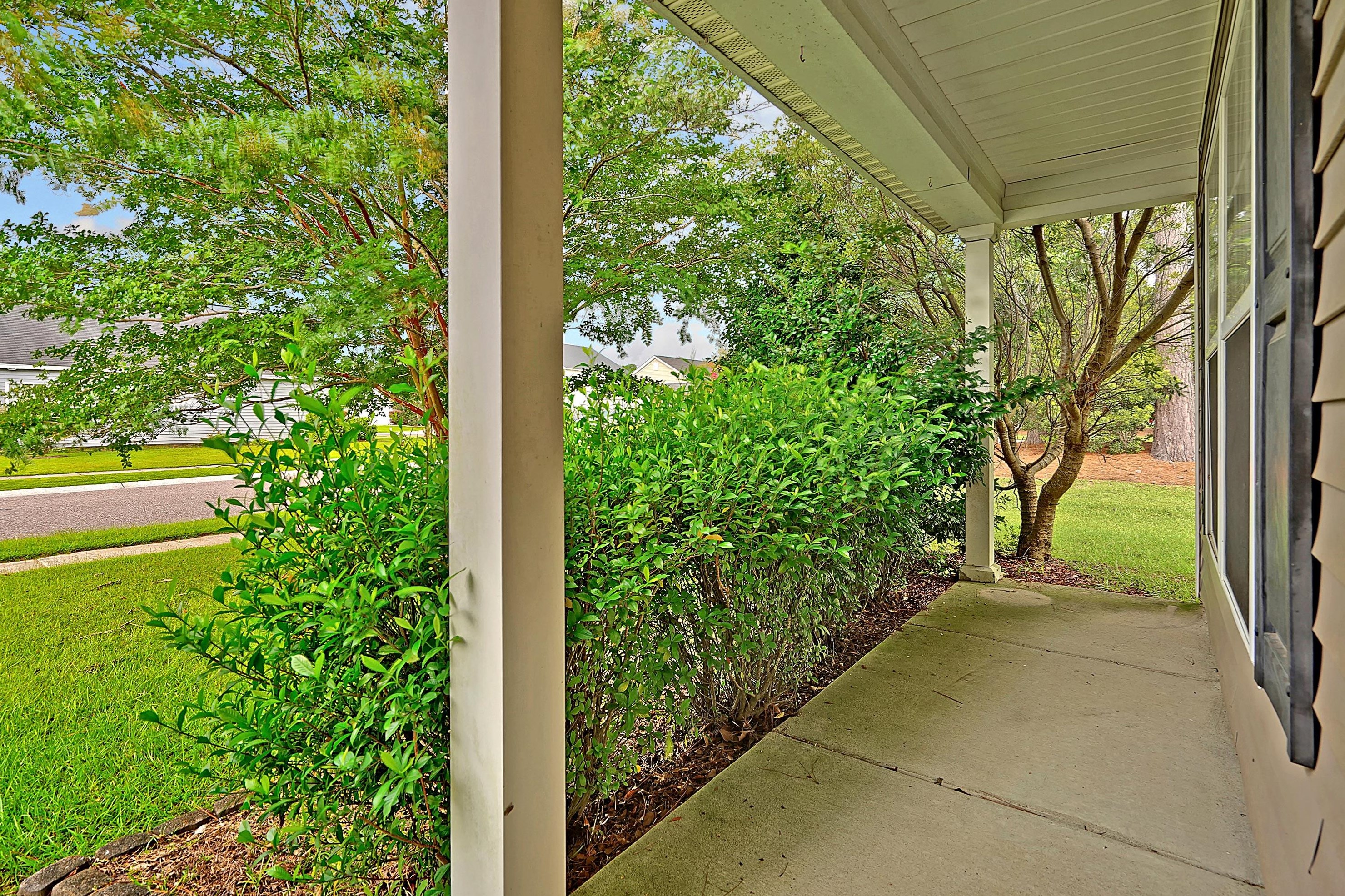 201 Maypop Dr, Charleston, SC 29445-7758